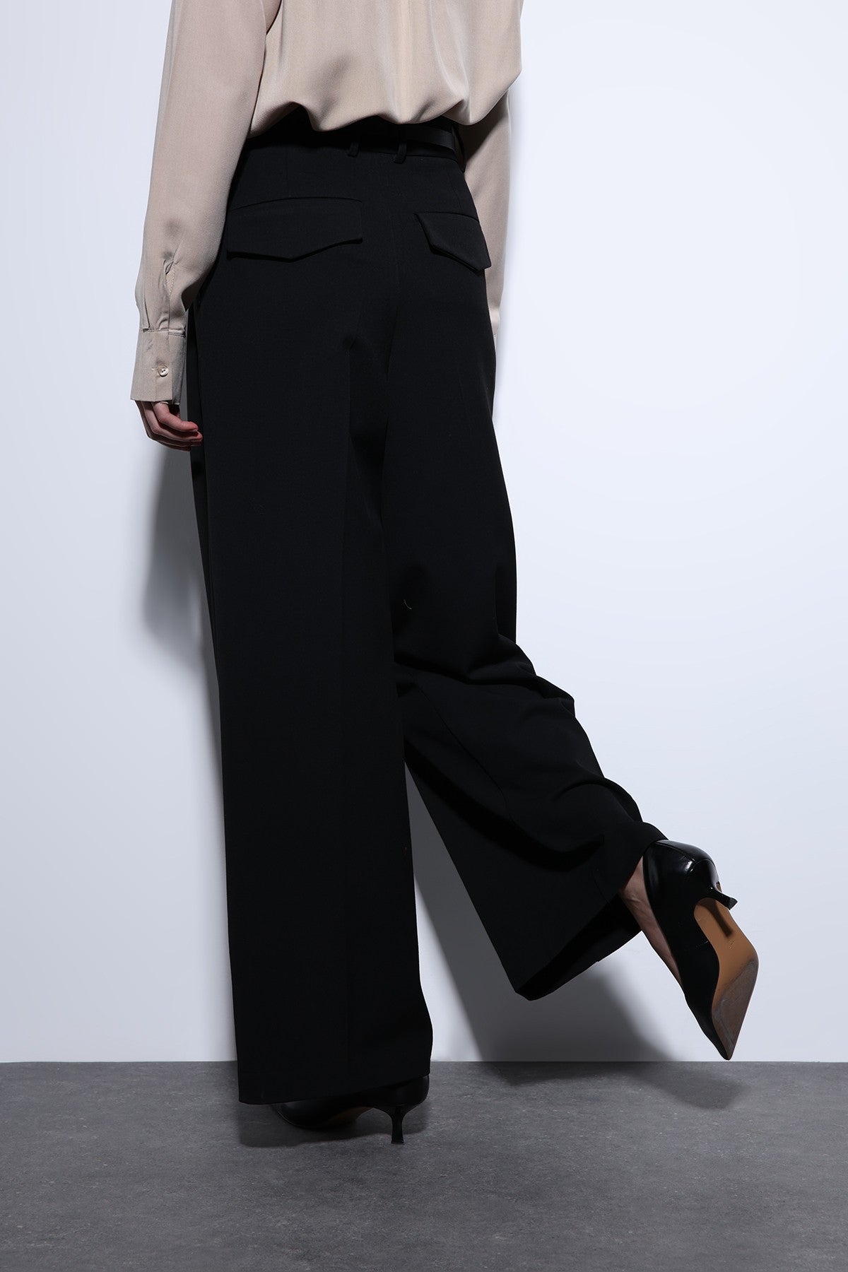 Antioch Pleated Palazzo Women's Pants
