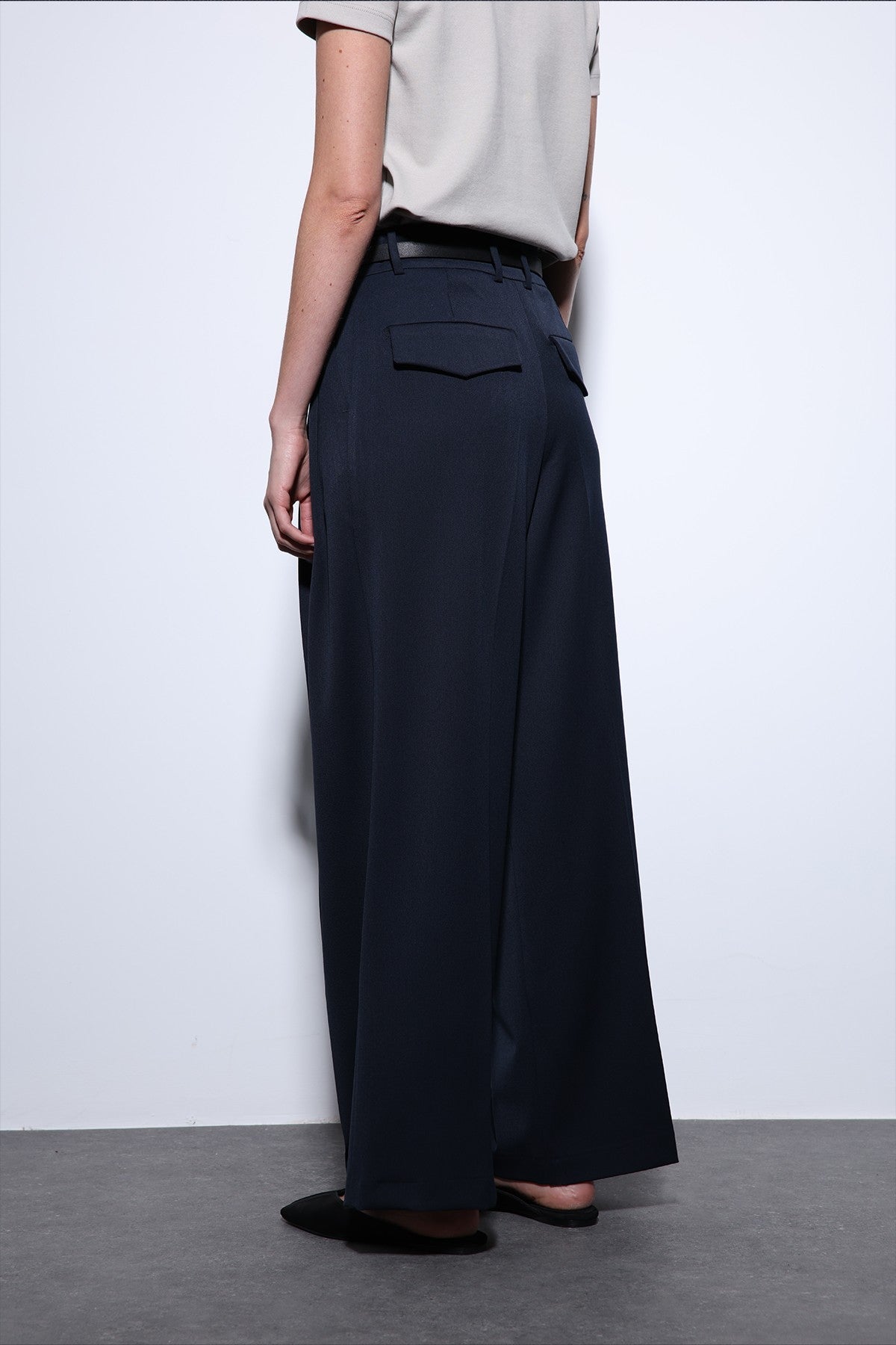 Antioch Pleated Palazzo Women's Pants