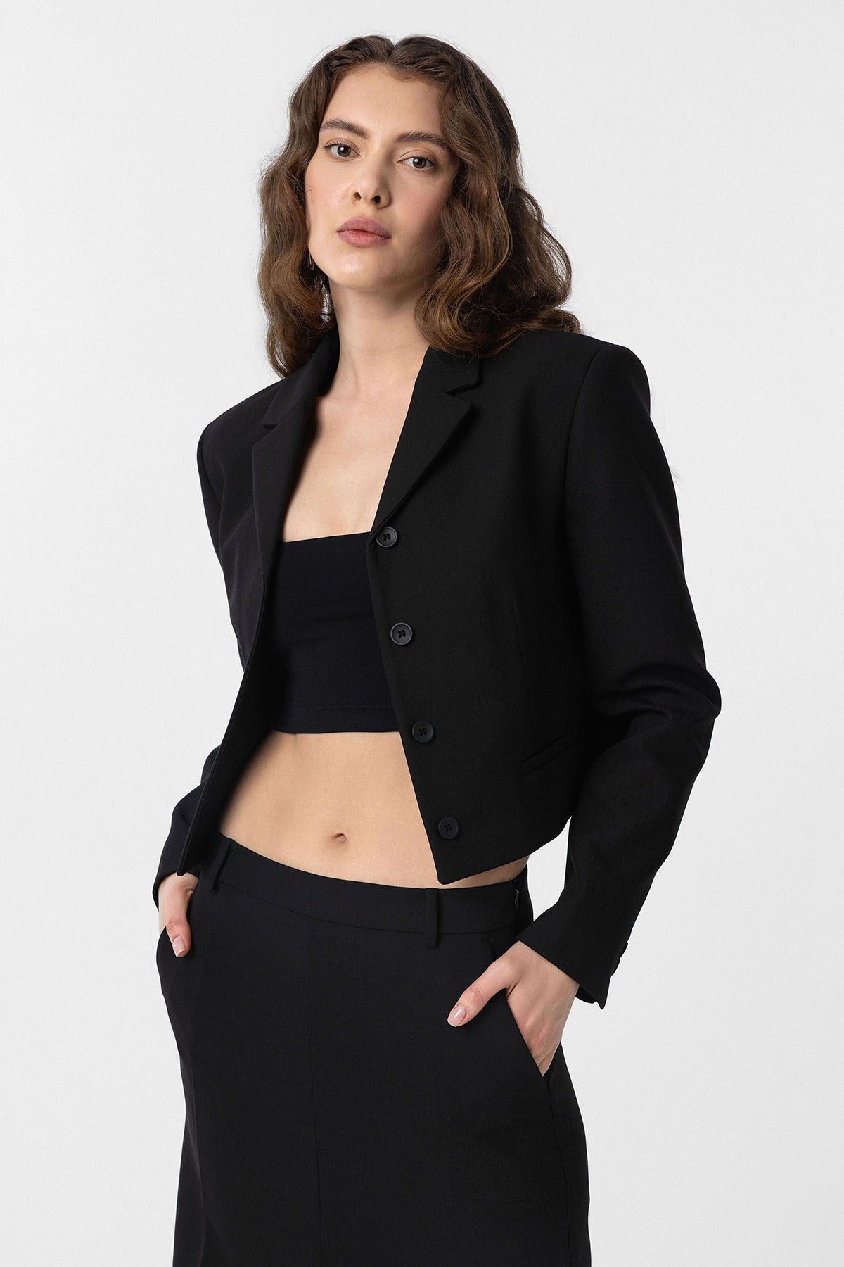 Antioch Crop Women's Blazer Jacket