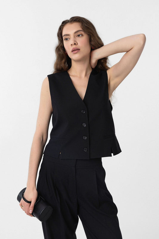 Antioch Women's Slit Vest