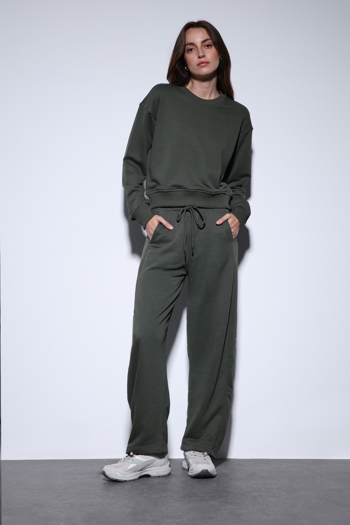 Antioch Basic Women's Sweatshirt