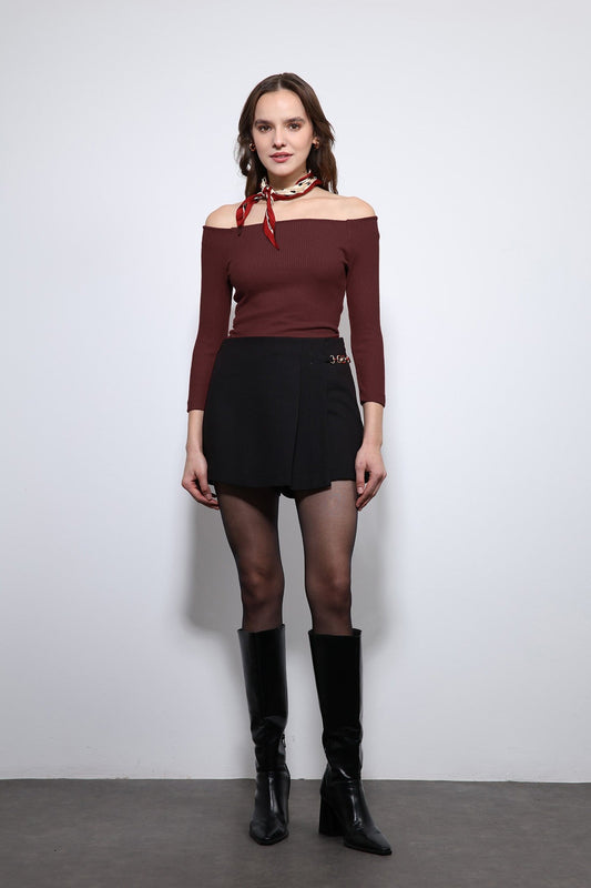 Antioch Off-the-Shoulder Top