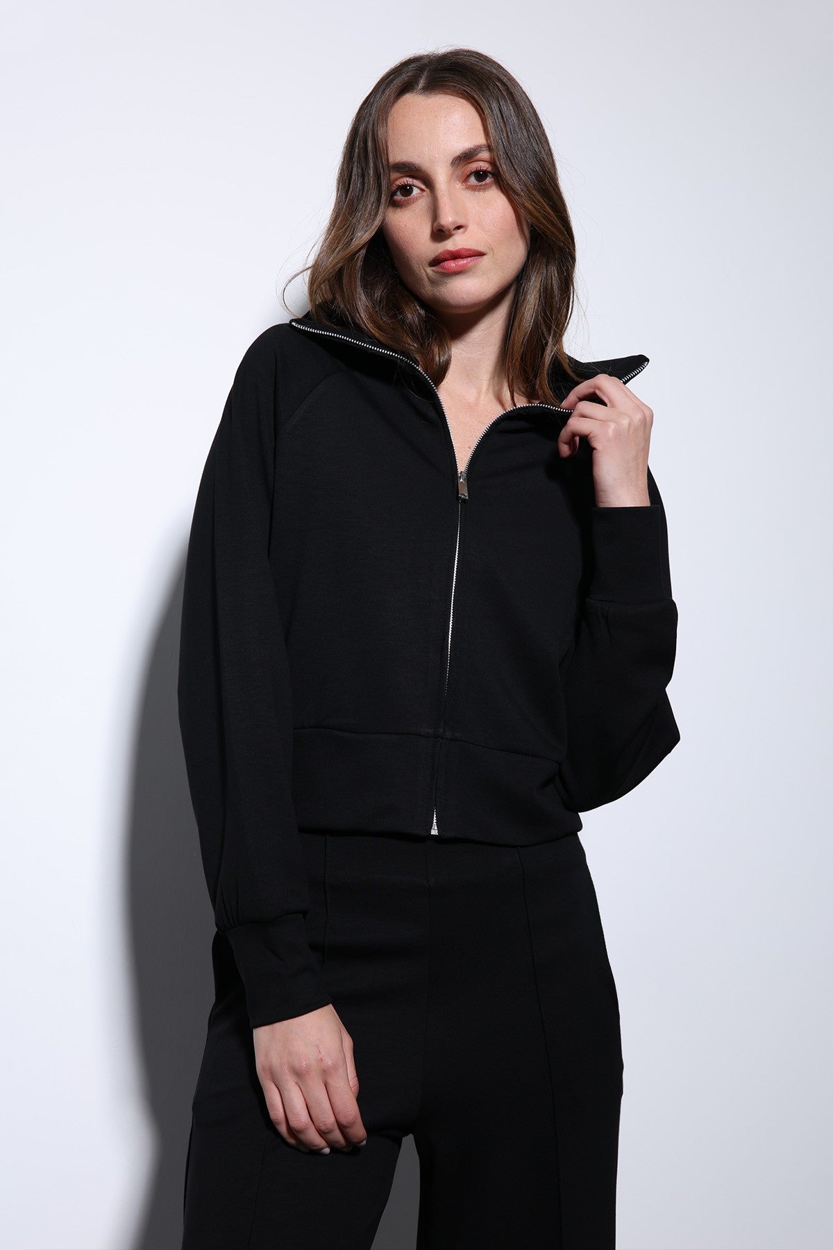 Antioch Women's Zipper Sweatsuit Set