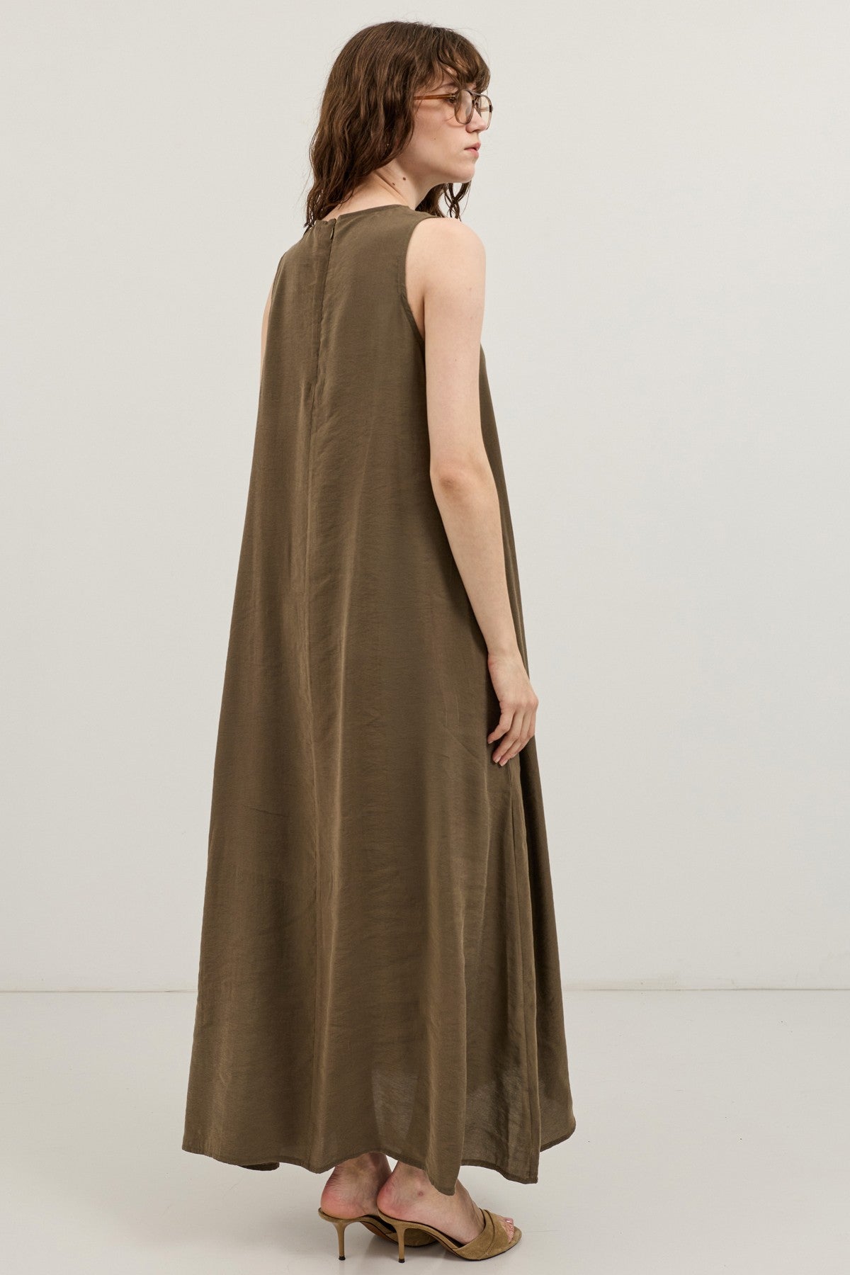 Flowy Halter-Neck Midi Dress