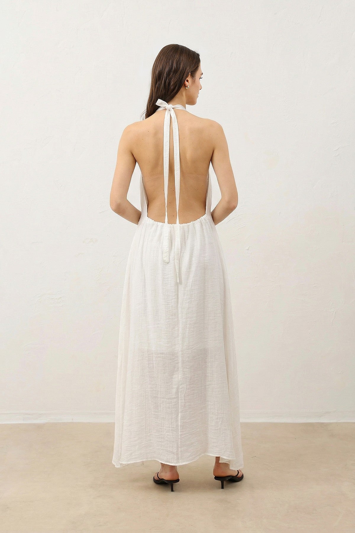 Antioch Backless Strapless Women's Dress