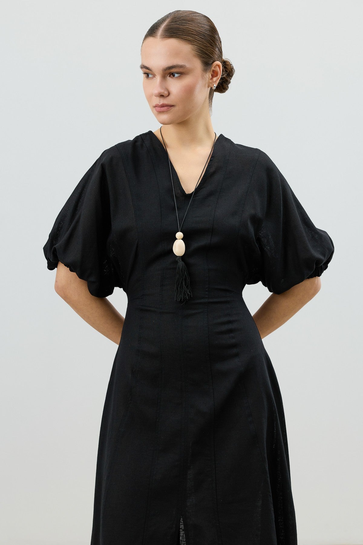 Antioch V-Neck Linen-Blend Women's Dress