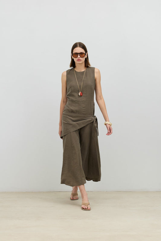 Women's Dress with a Belt Detail in an Antioch Lyocell Blend