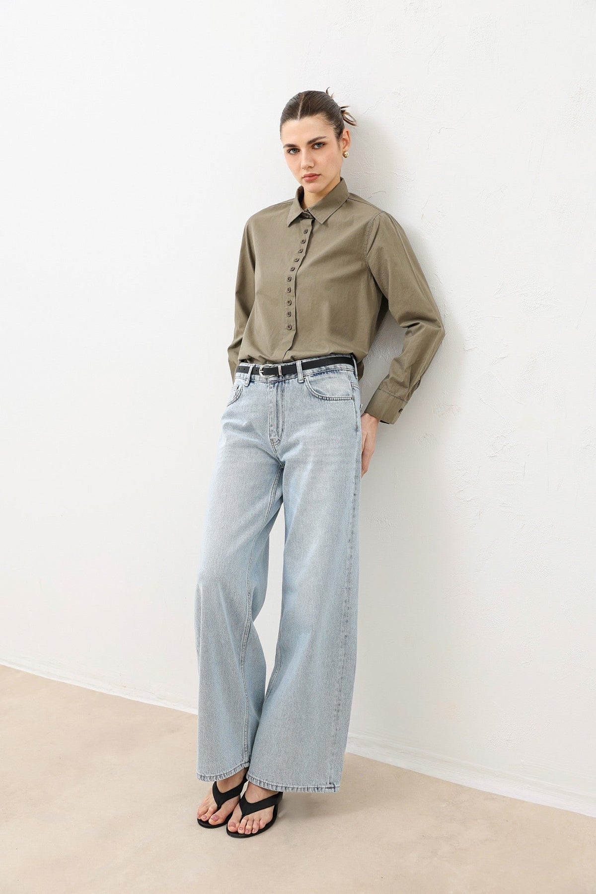 Poplin Shirt with Button Details