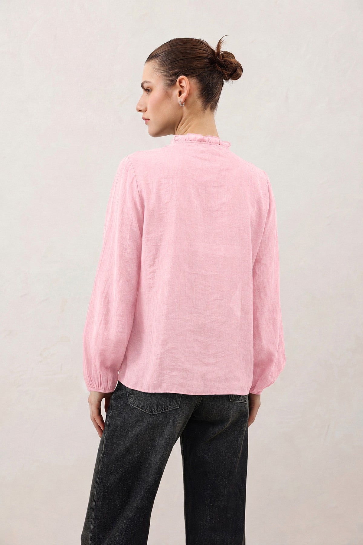 Women's Ruffled Shirt
