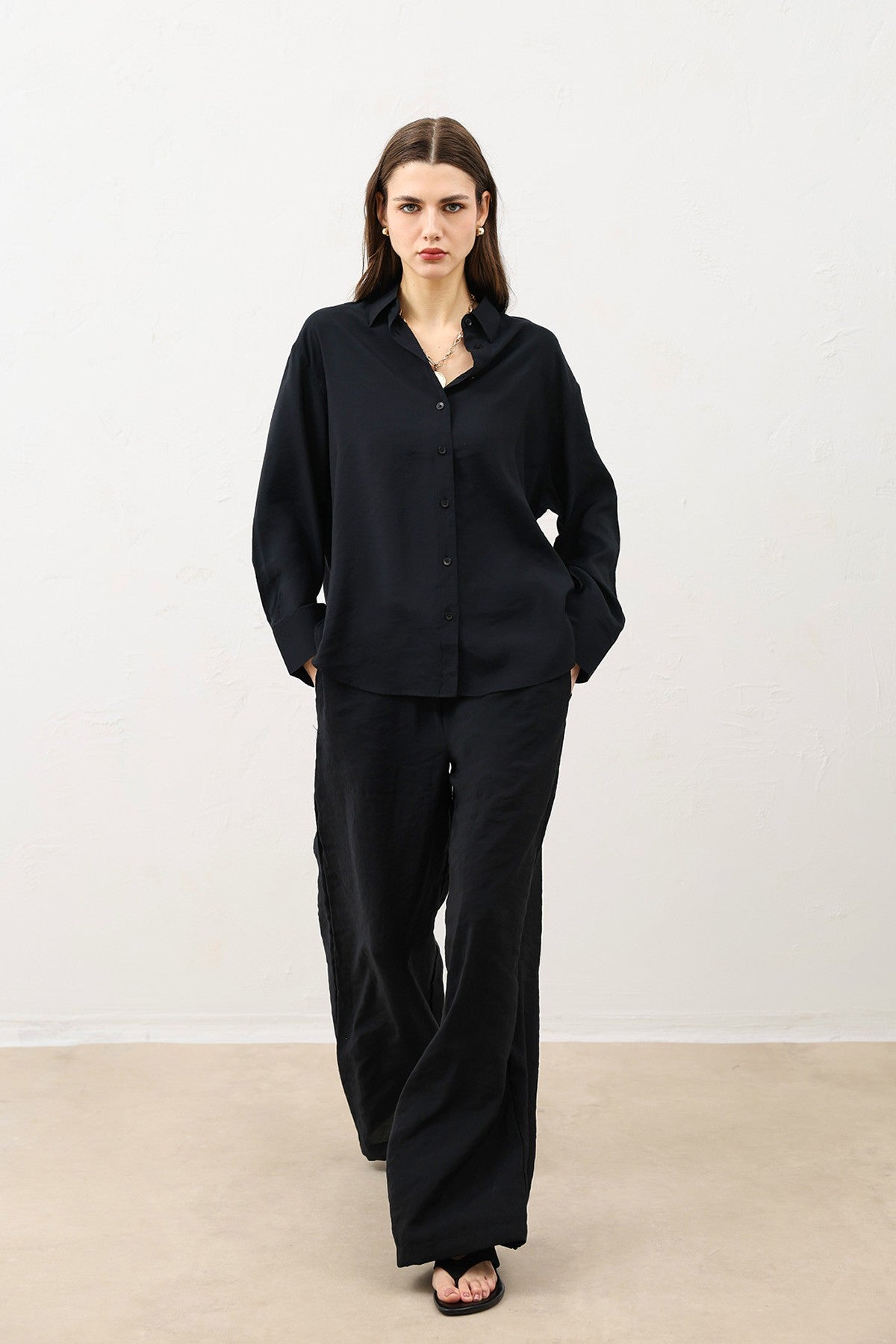 Antioch Draped Oversized Women's Shirt