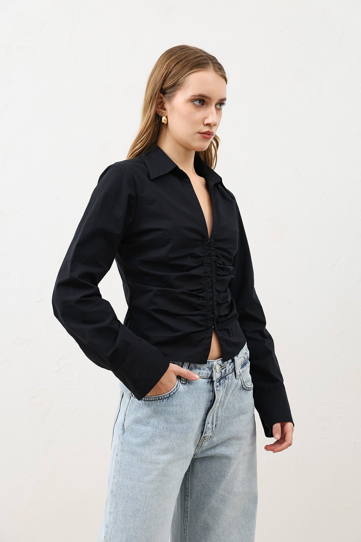 Antioch Gathered Poplin Women's Shirt