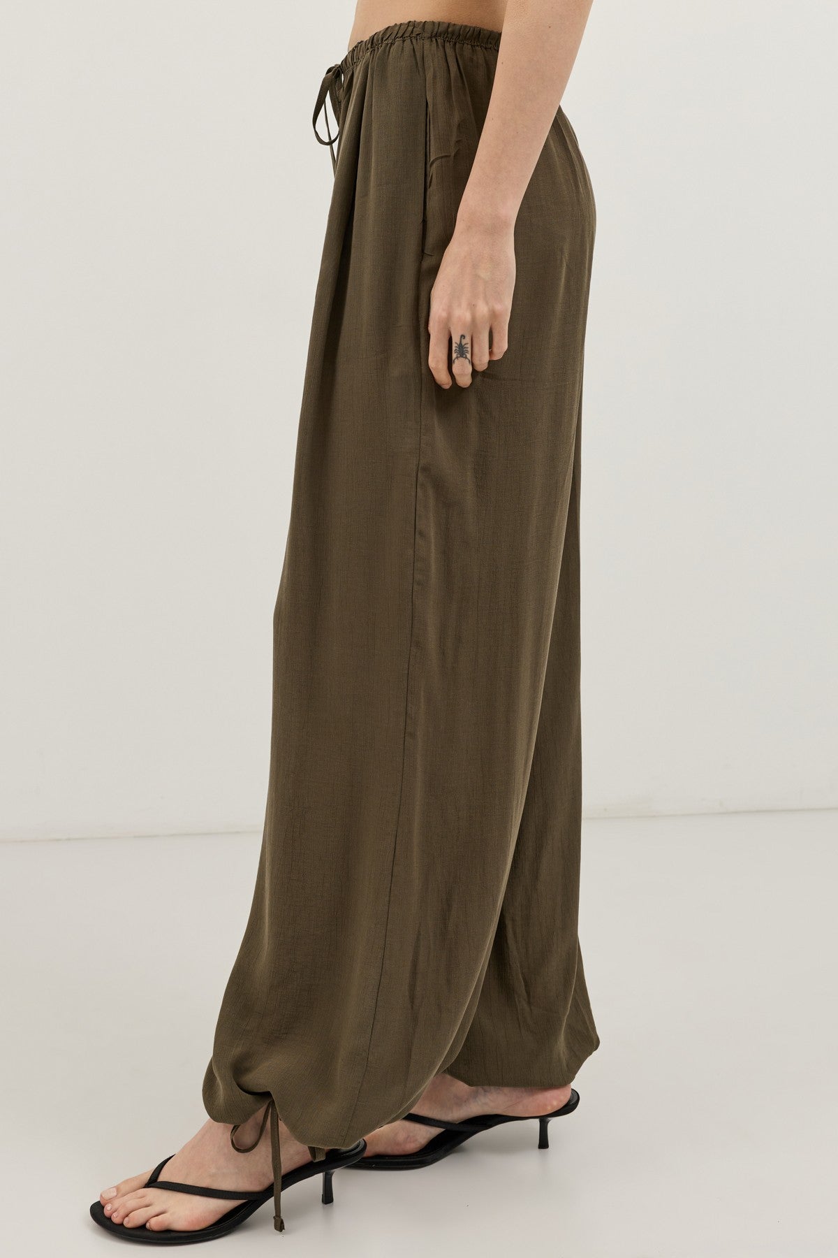 Antioch Lace-Up Balloon-Leg Women's Pants
