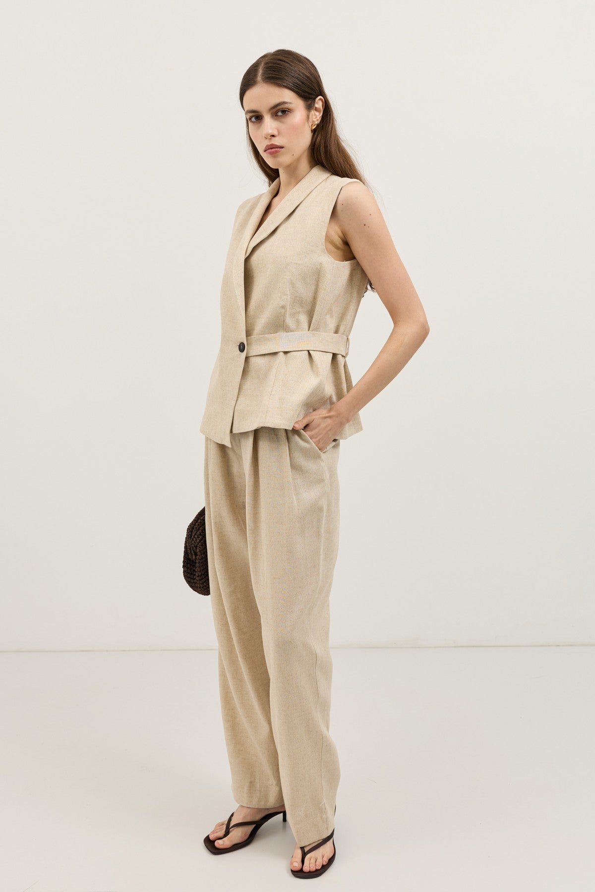 Women's Pleated Pants with Linen Blend