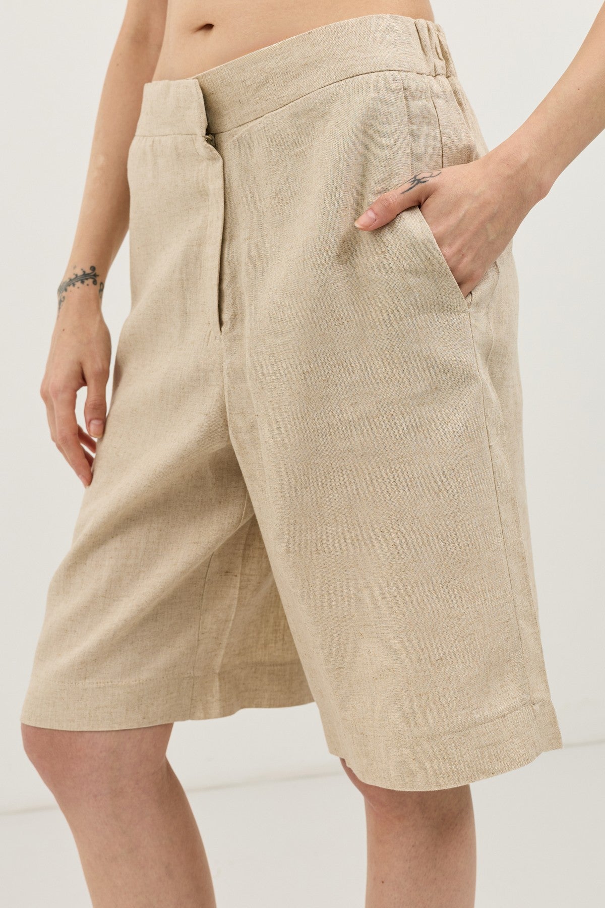 Women's Relaxed-Fit Linen-Blend Shorts