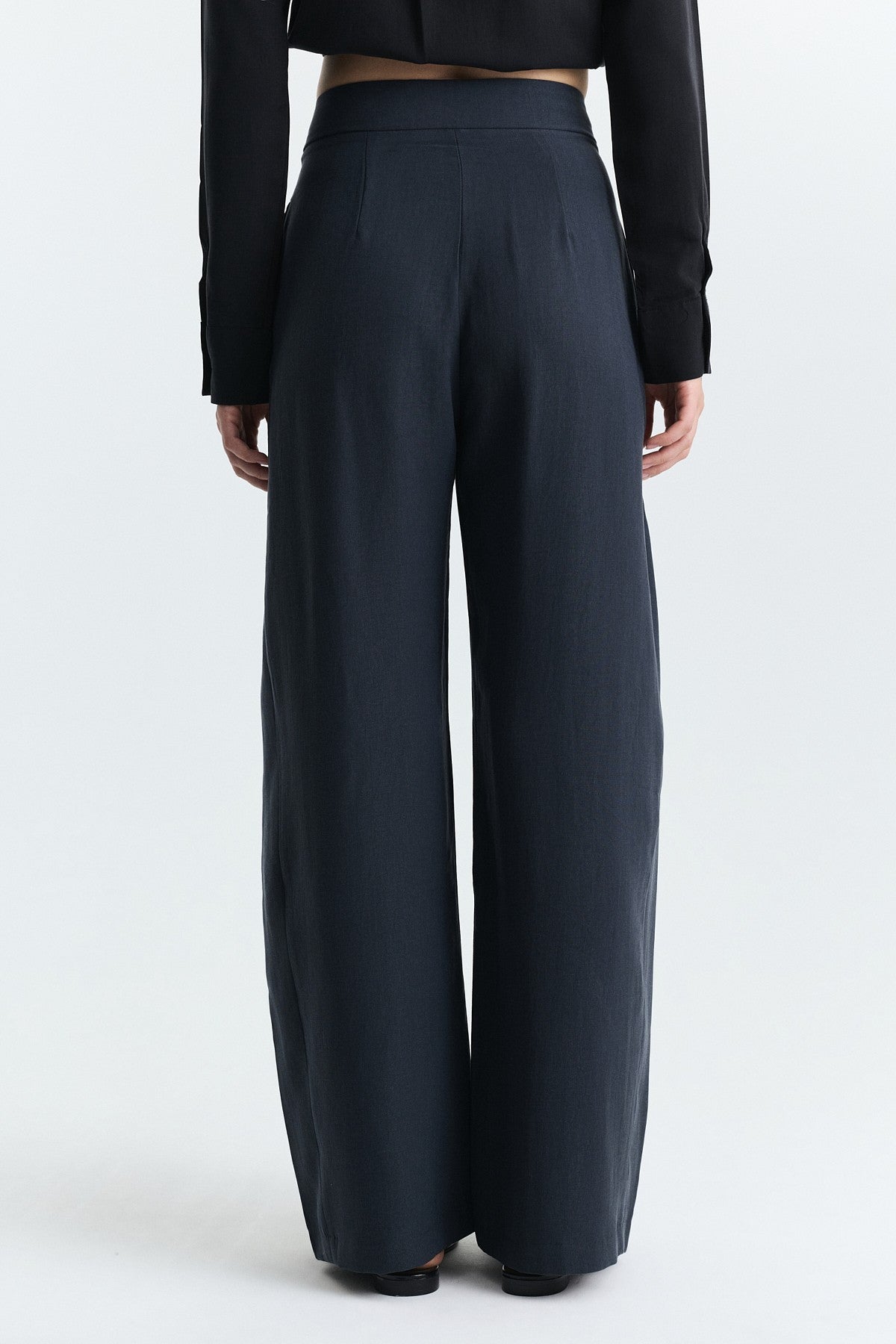 Pleated Wide-Leg Pants