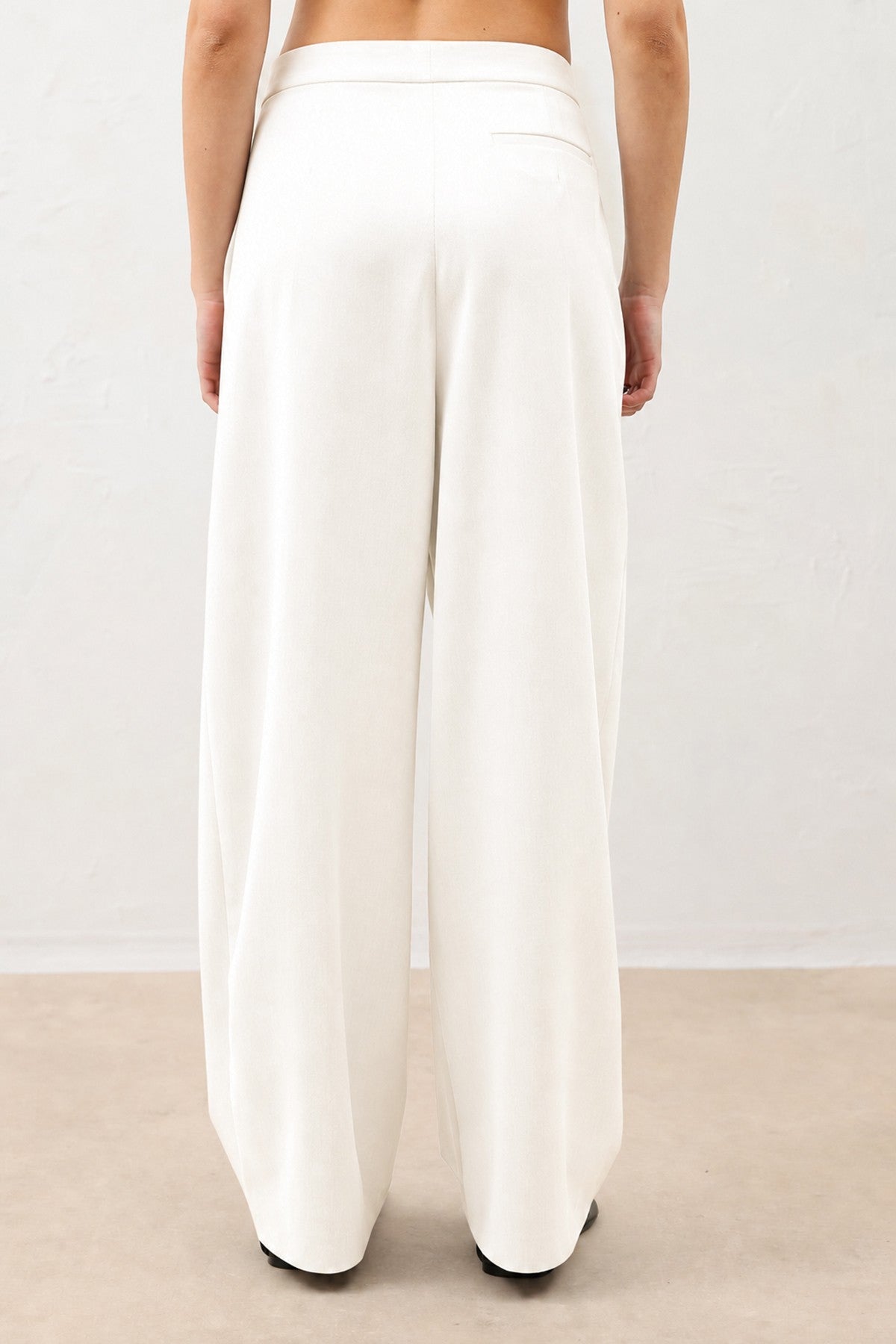 Antioch Women's Wide-Leg Pants with Pensli Design