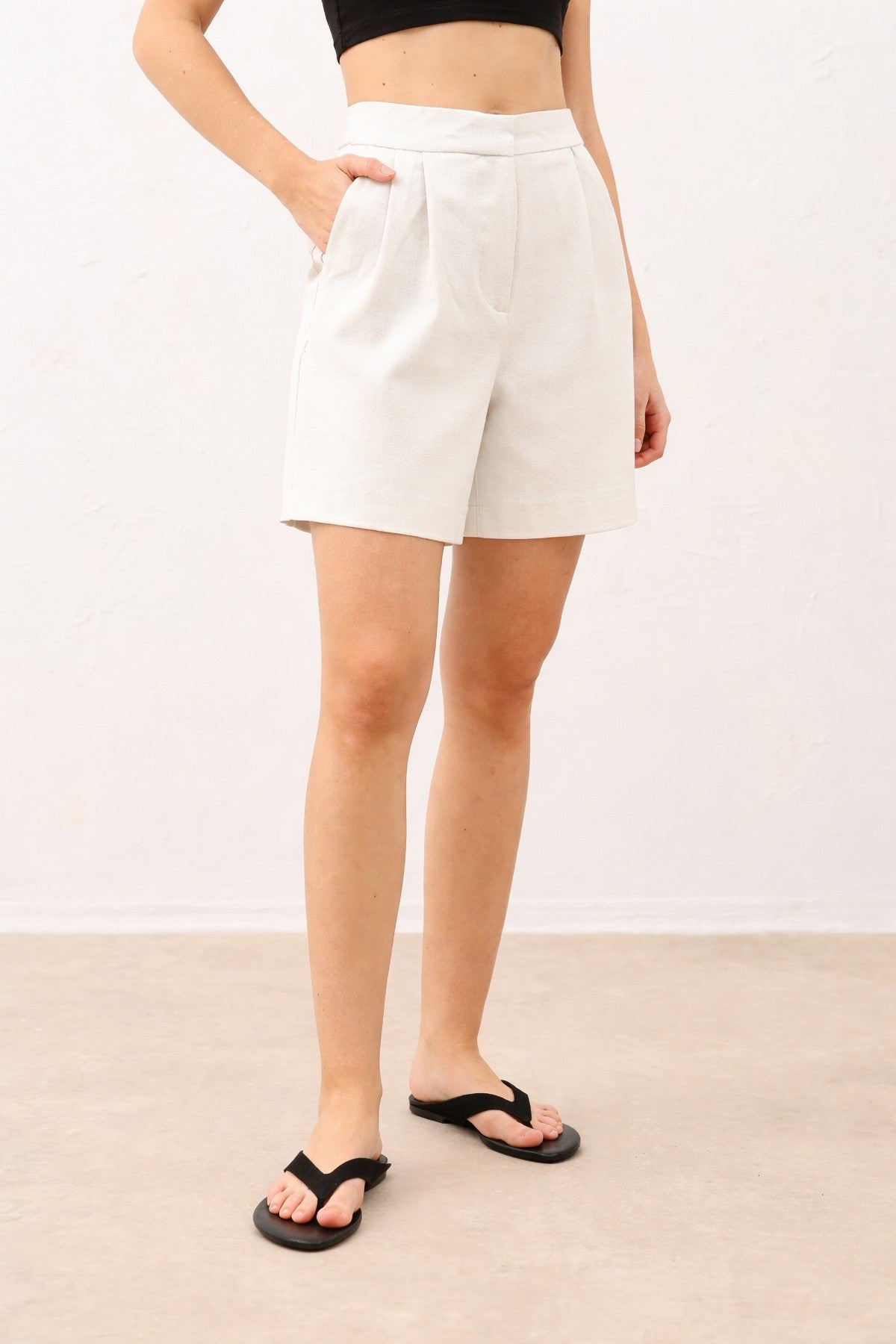 Antioch Pleated Women's Shorts