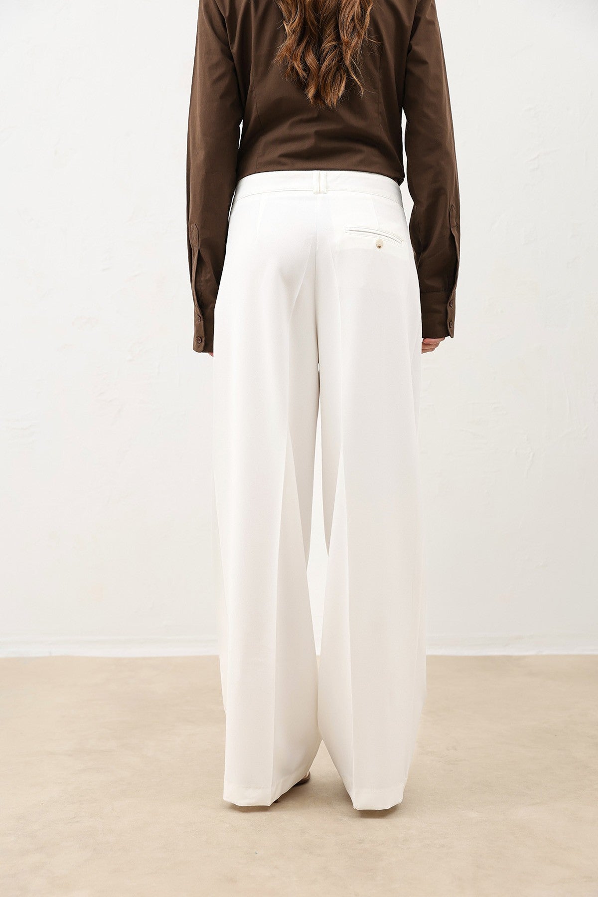 Antioch Pens Women's Wide-Leg Pants with Detailed Design