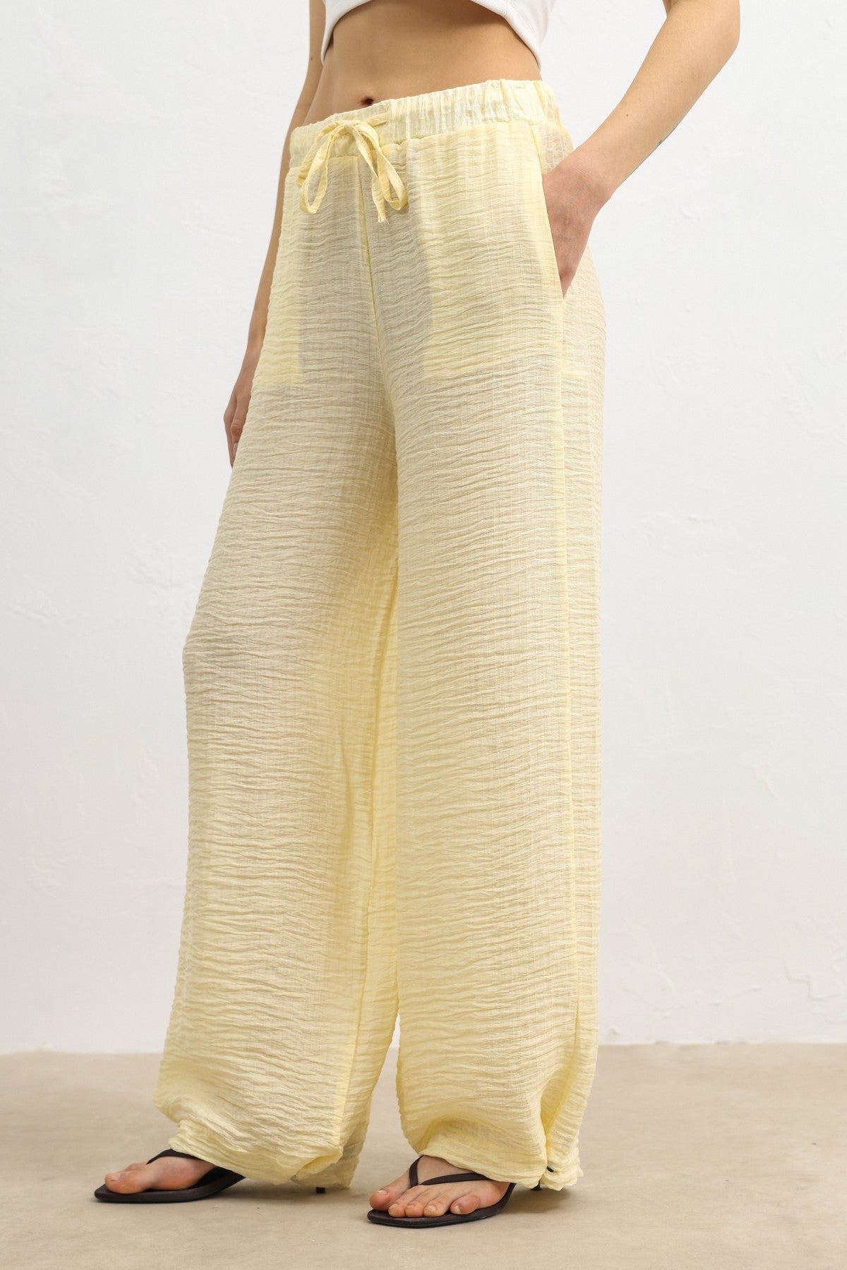 Antioch Adjustable-Leg Flared Women's Pants