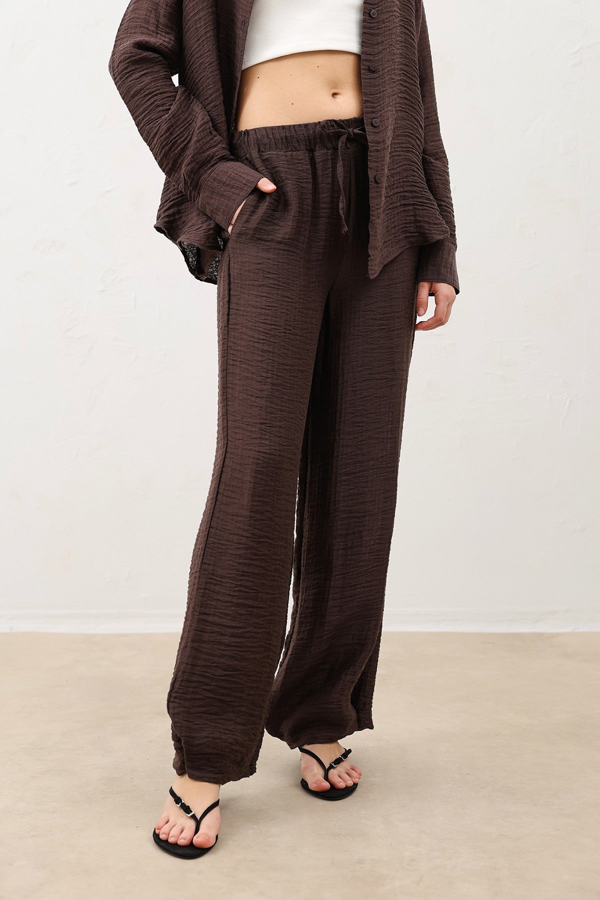 Antioch Adjustable-Leg Flared Women's Pants