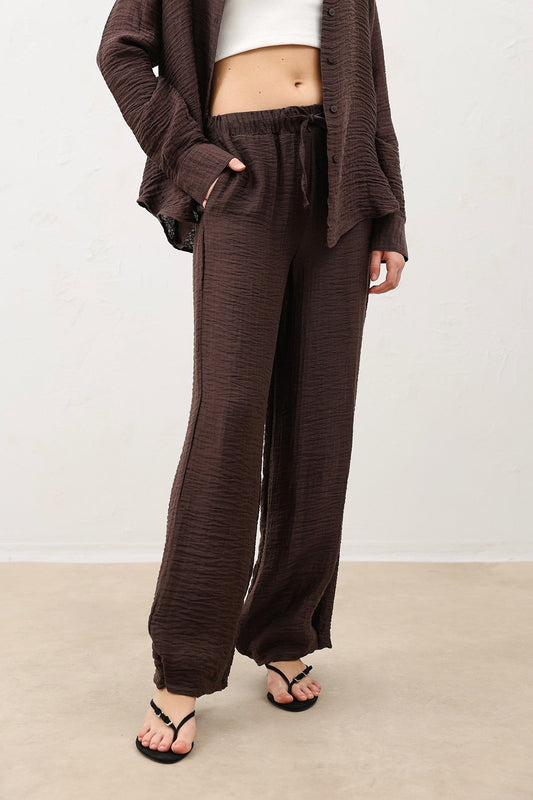 Antioch Adjustable-Leg Flared Women's Pants