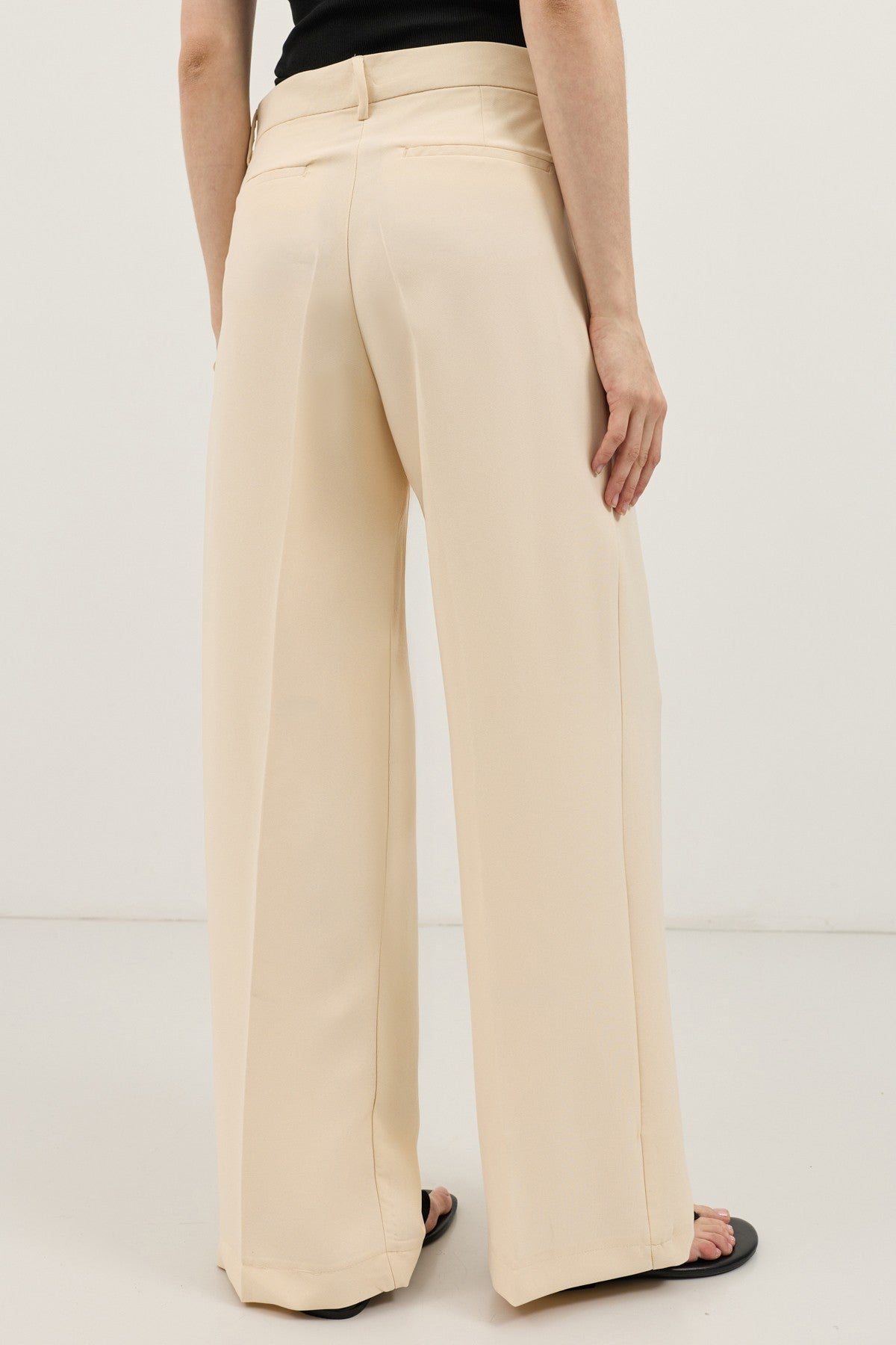 Antioch Wide-Leg Pleated Pants