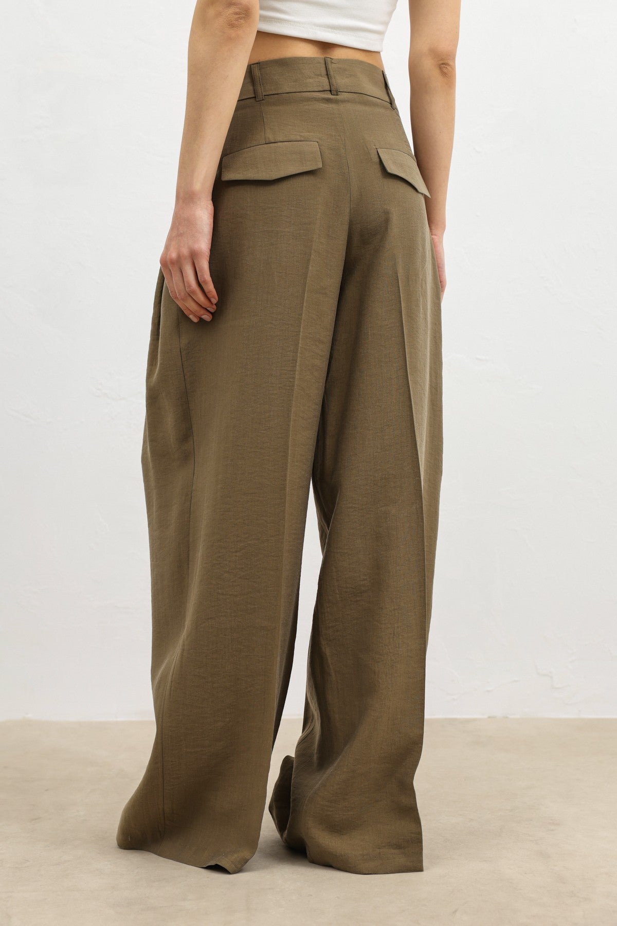 Women's Wide-Leg Pants with Antioch Lyocell Blend
