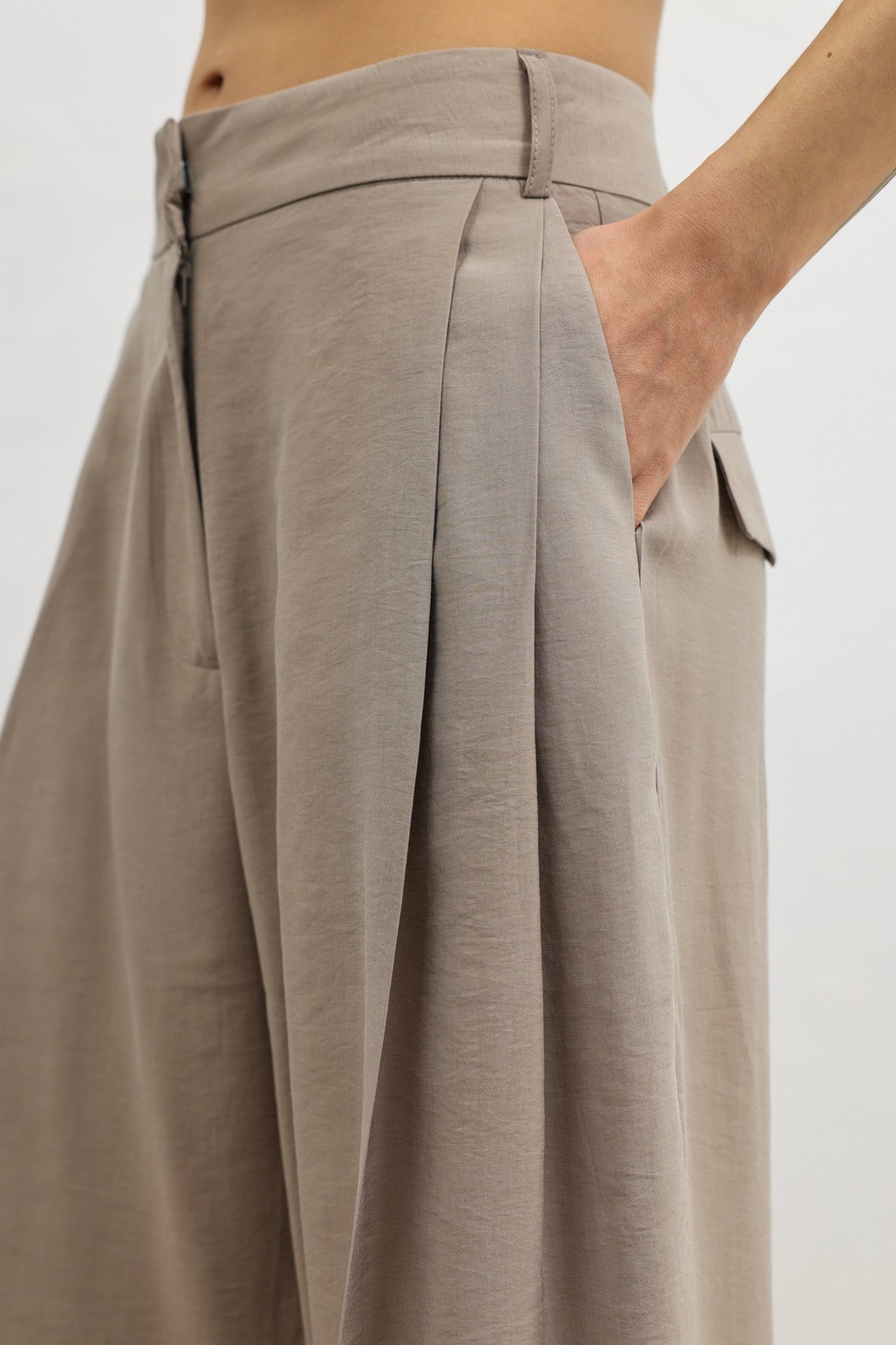 Women's Wide-Leg Pants with Antioch Lyocell Blend