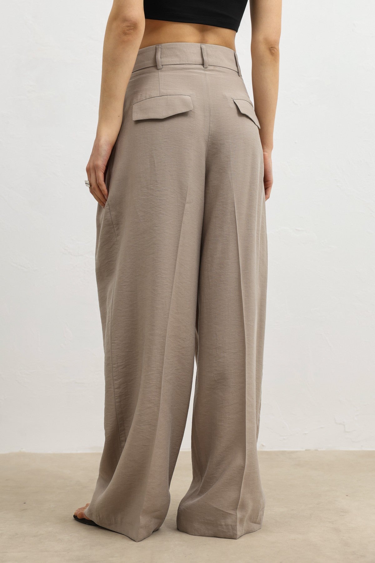 Women's Wide-Leg Pants with Antioch Lyocell Blend