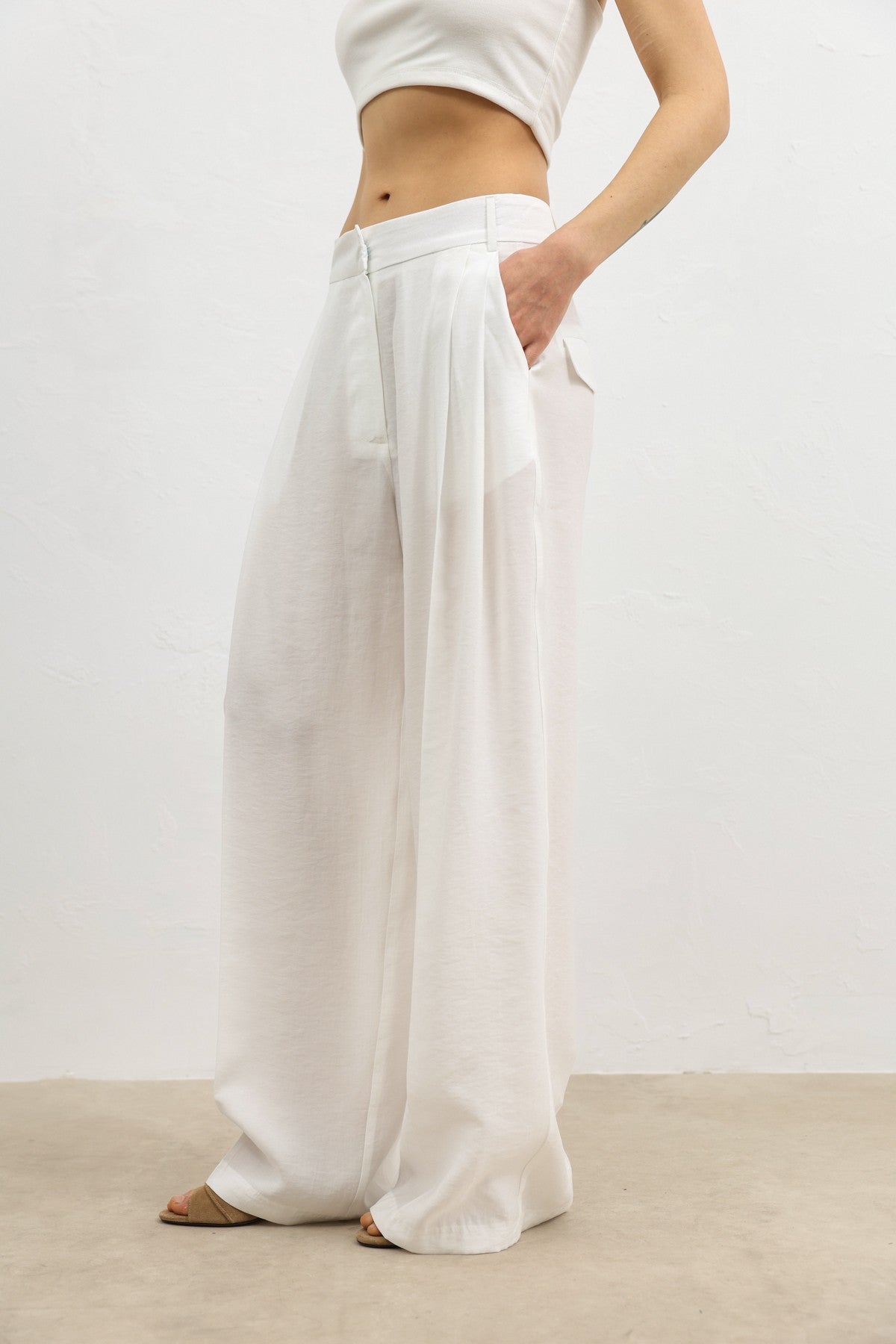 Women's Wide-Leg Pants with Antioch Lyocell Blend