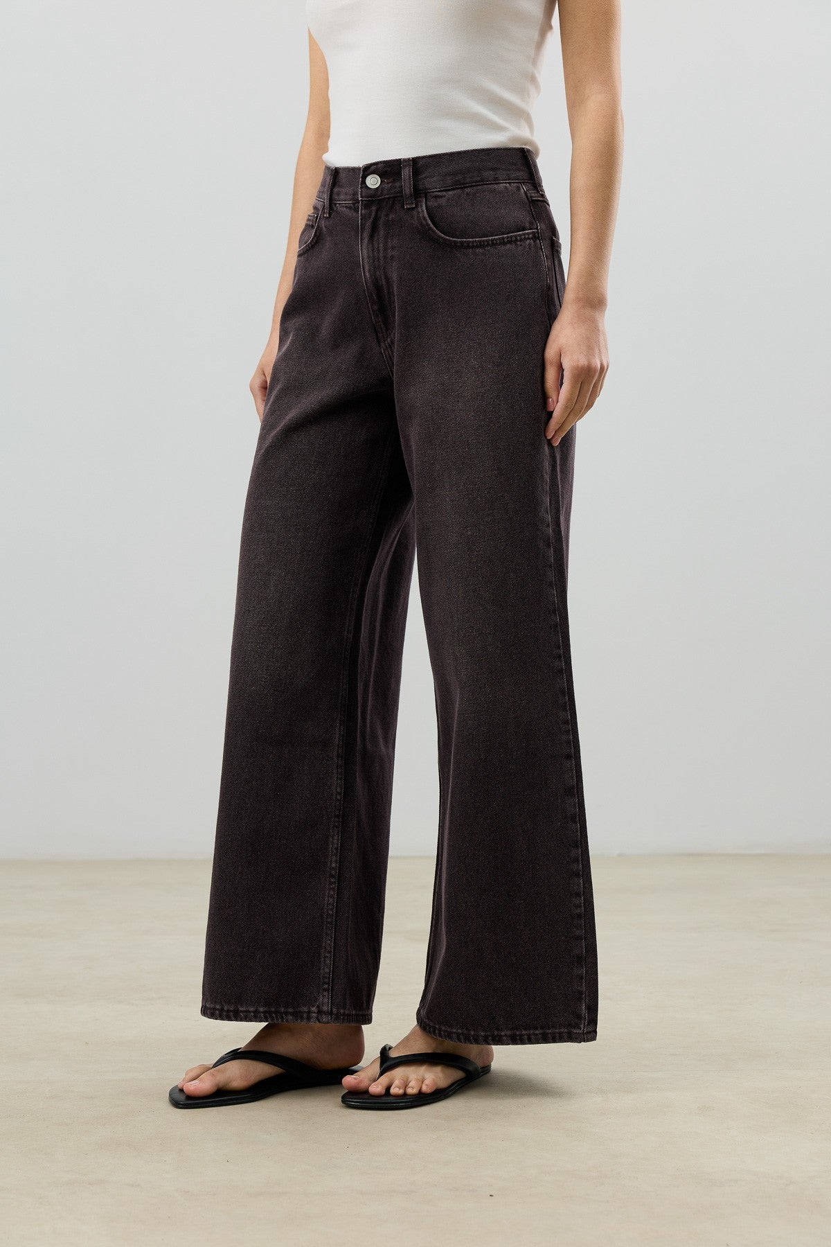 Antioch Women's Wide-Leg Jeans