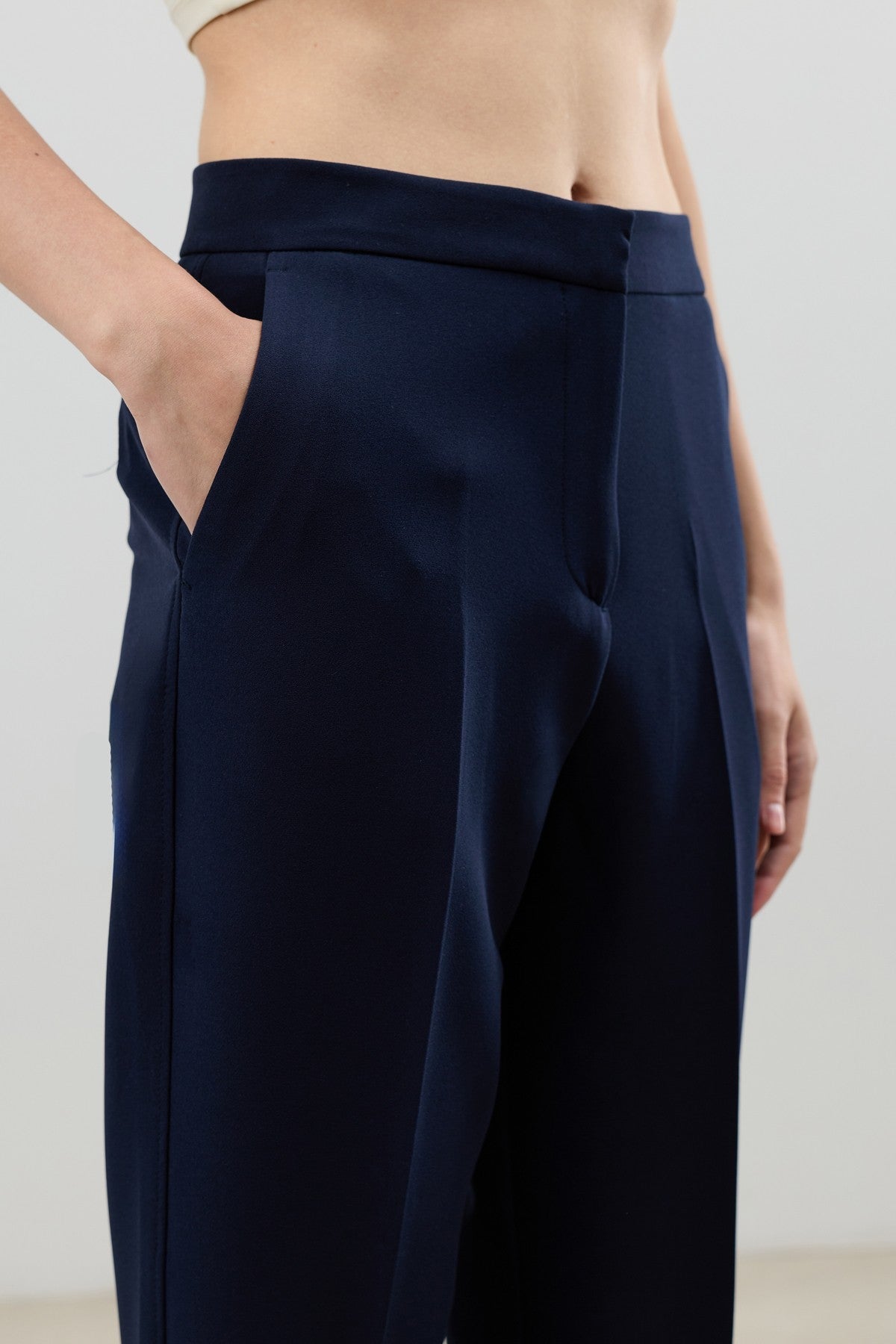 Antioch Classic Straight-Leg Women's Pants