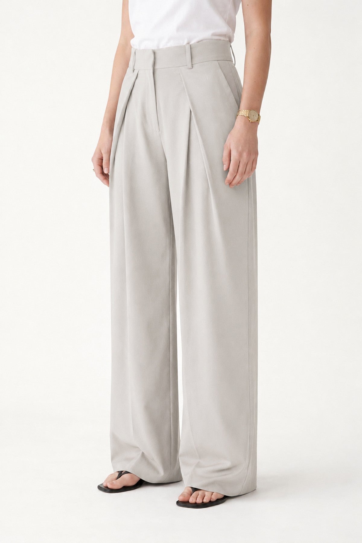 Women's Pleated Pants