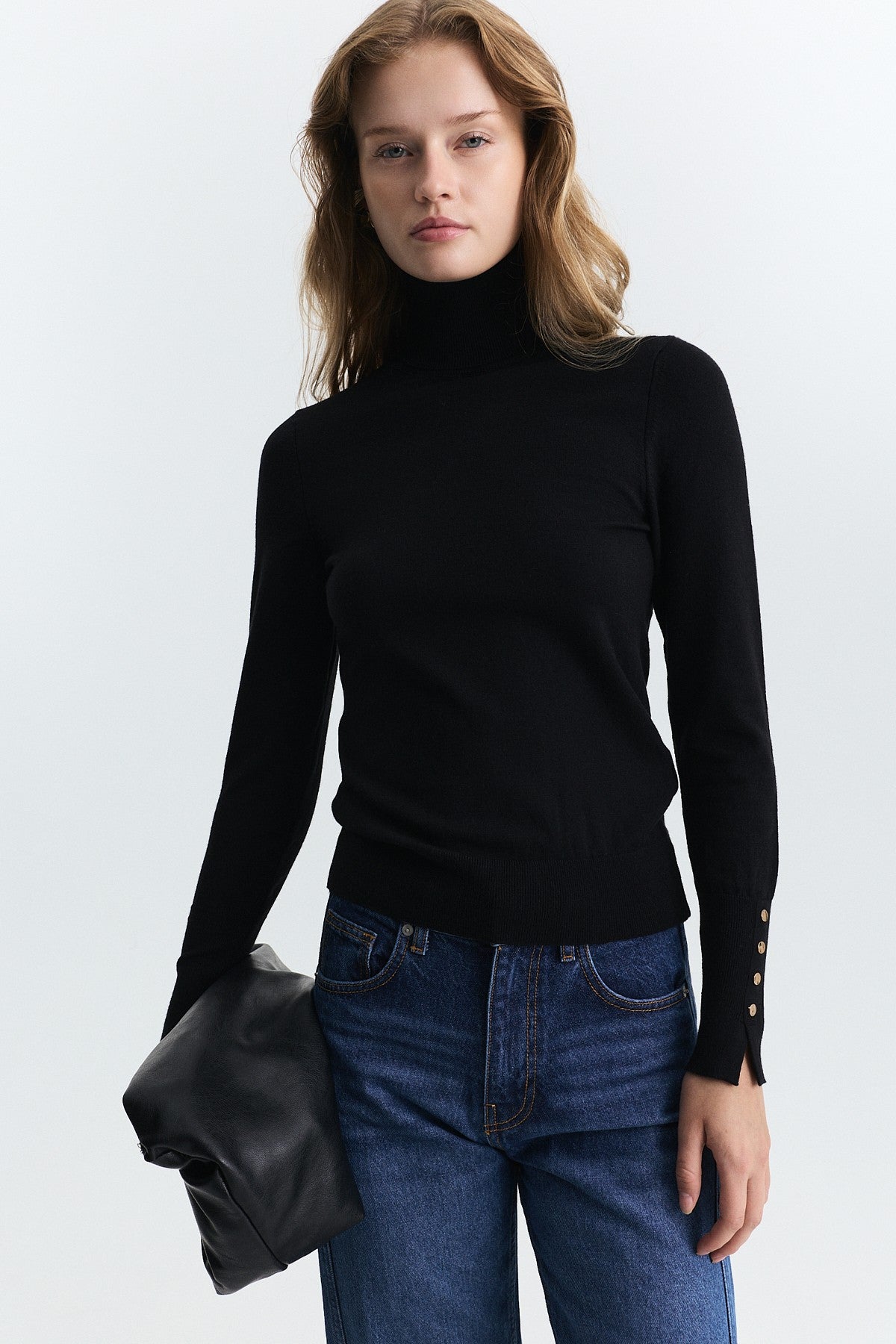 Basic Crew-Neck Sweater