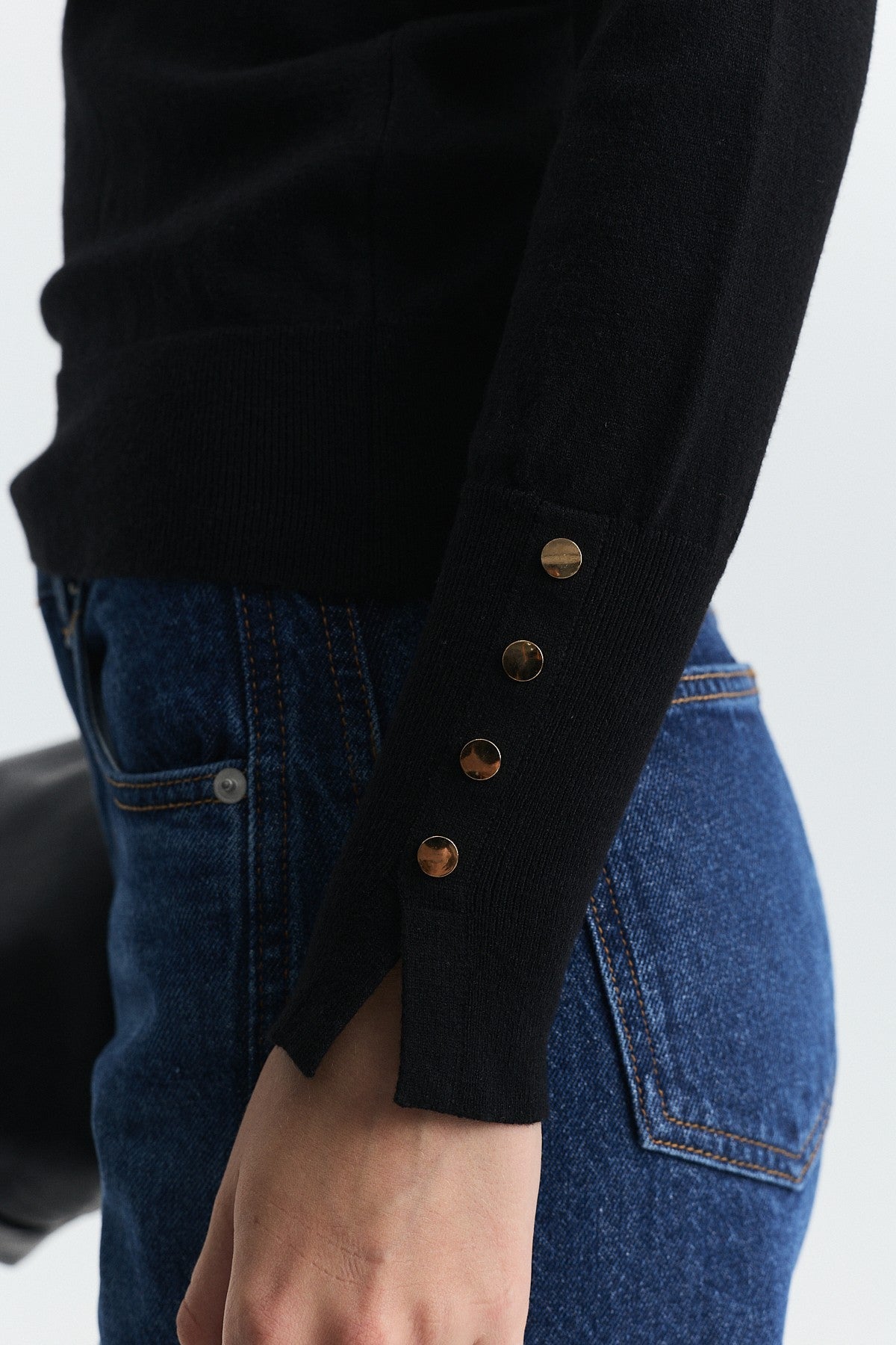 Basic Crew-Neck Sweater