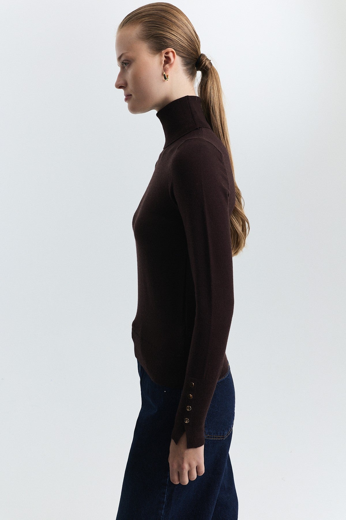 Basic Crew-Neck Sweater