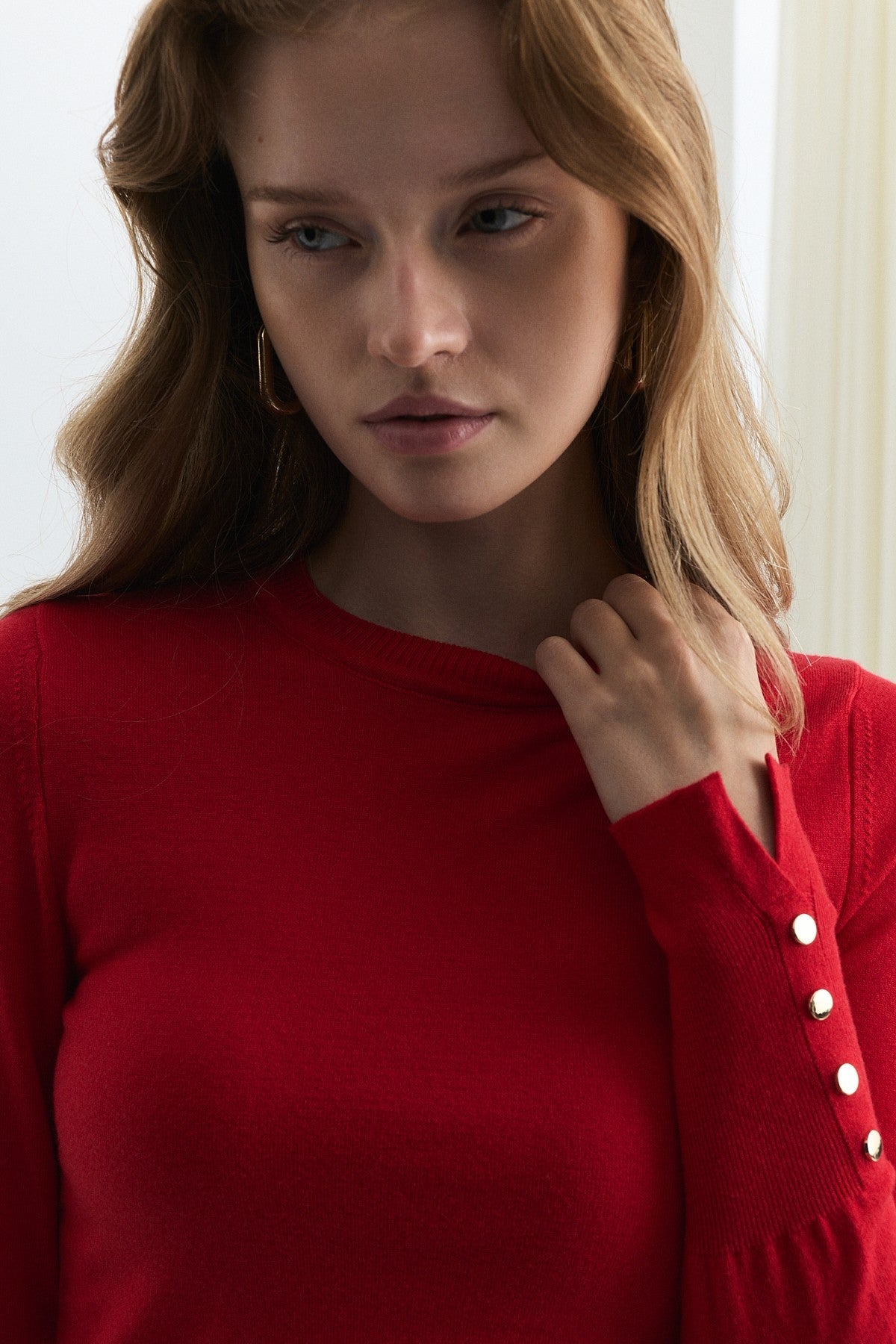 Basic Solid-Color Knit Sweater