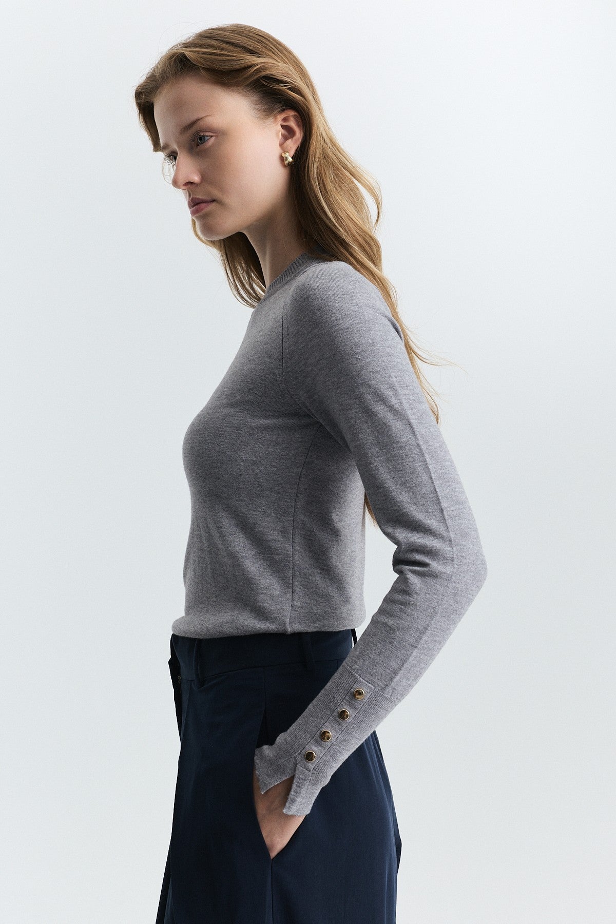 Basic Solid-Color Knit Sweater
