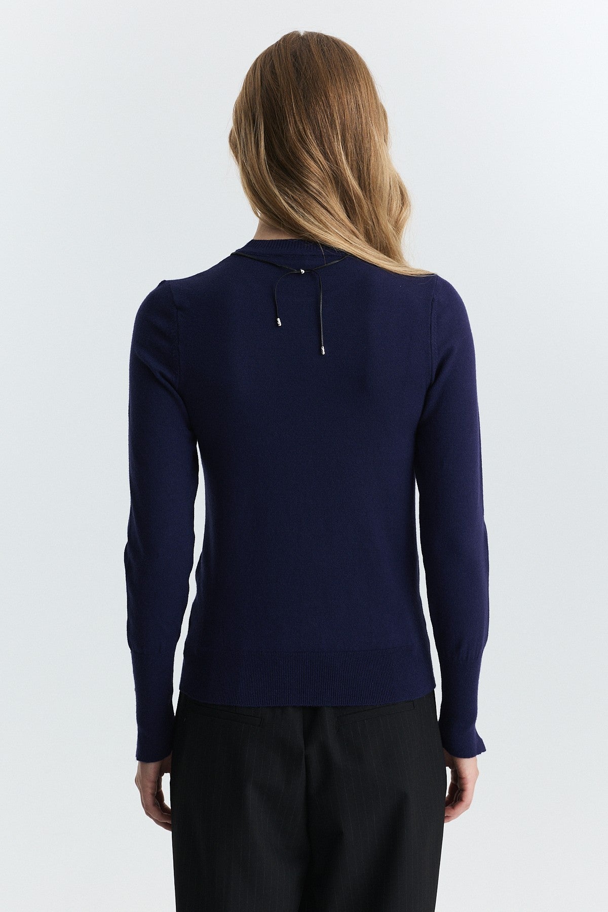 Basic Solid-Color Knit Sweater