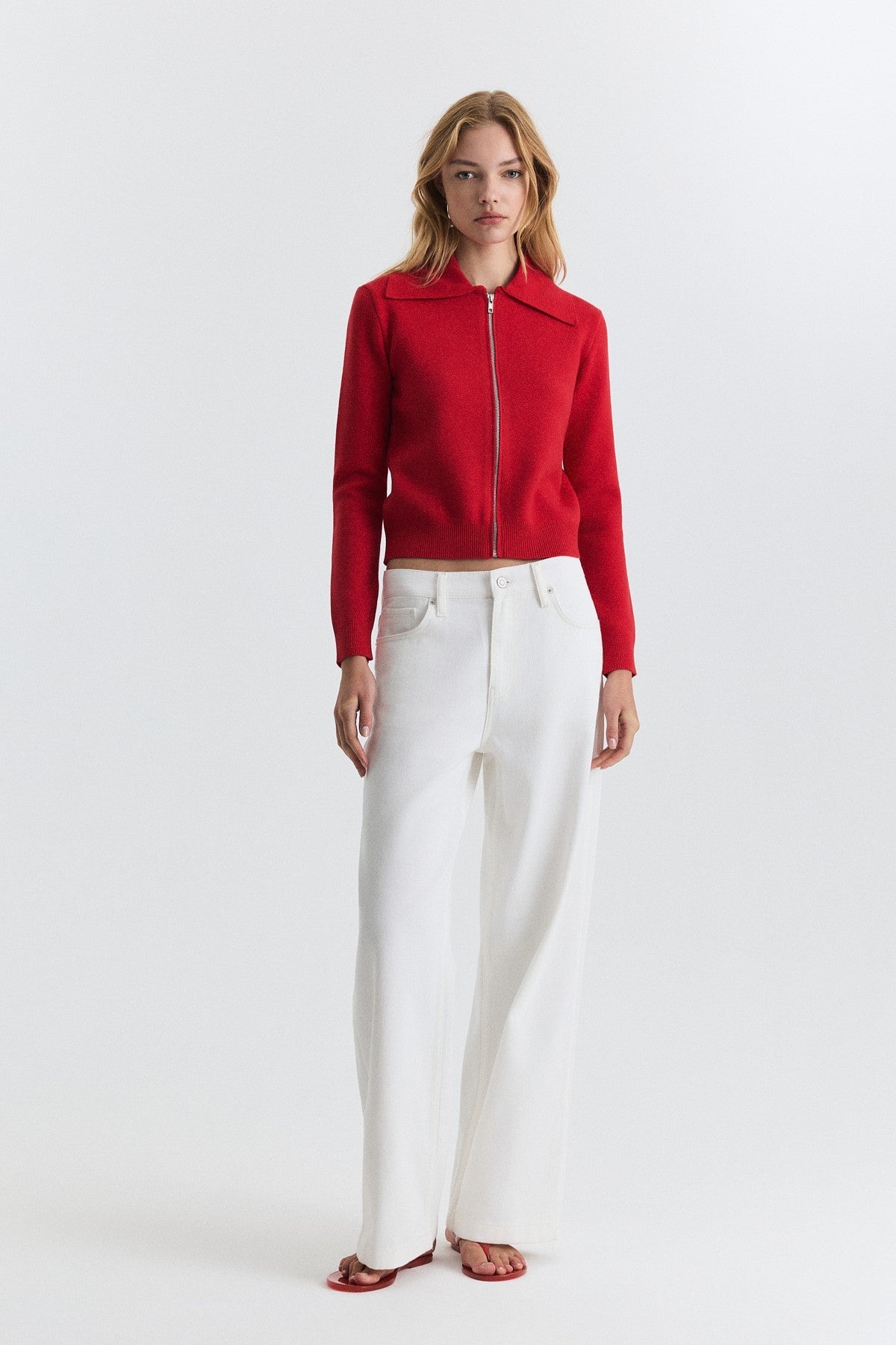 Wide-Collar Zip-Up Cardigan