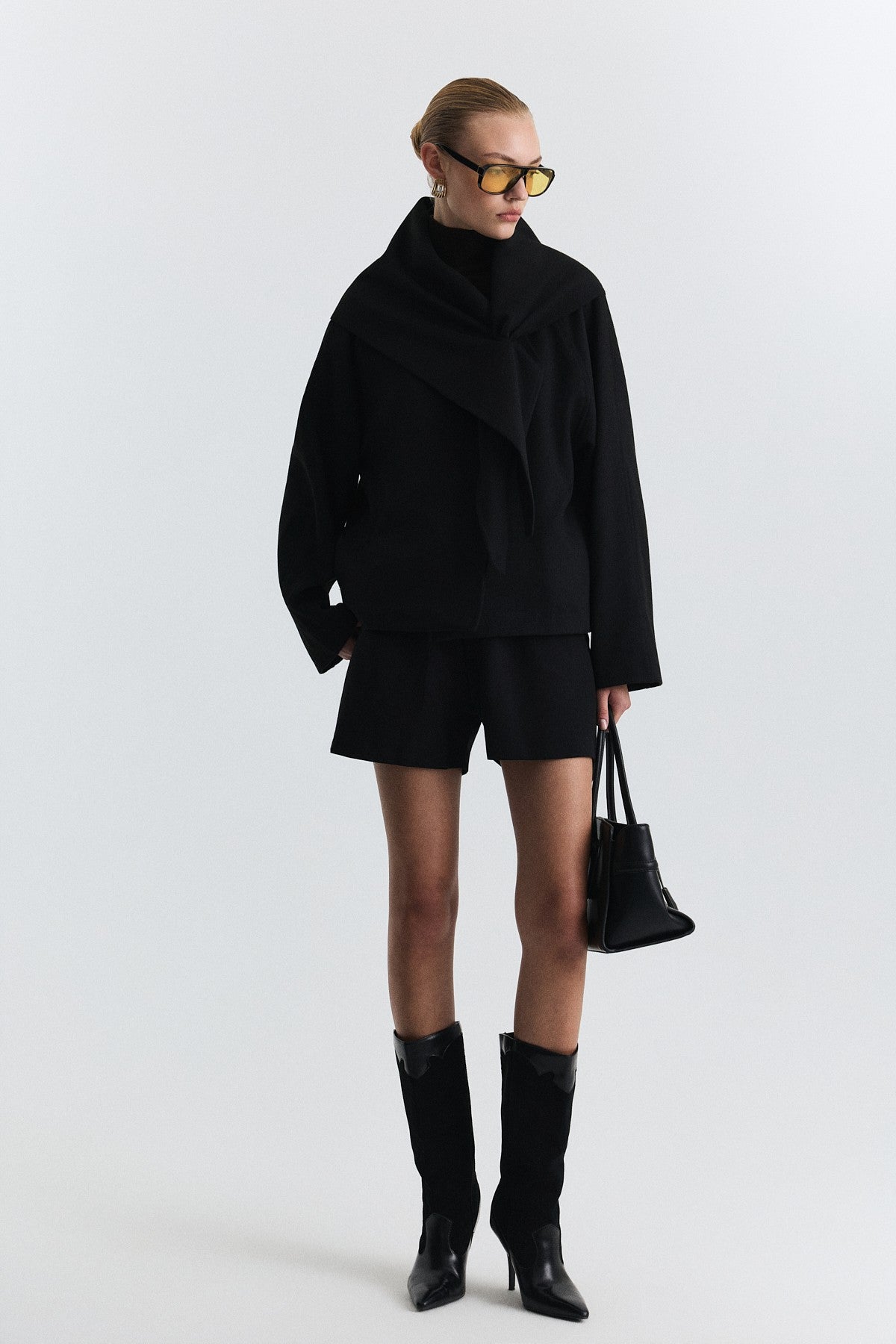 Short Coat with a Scarf
