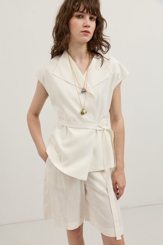 Antioch Women's Vest with Lace Trim and a Linen Blend