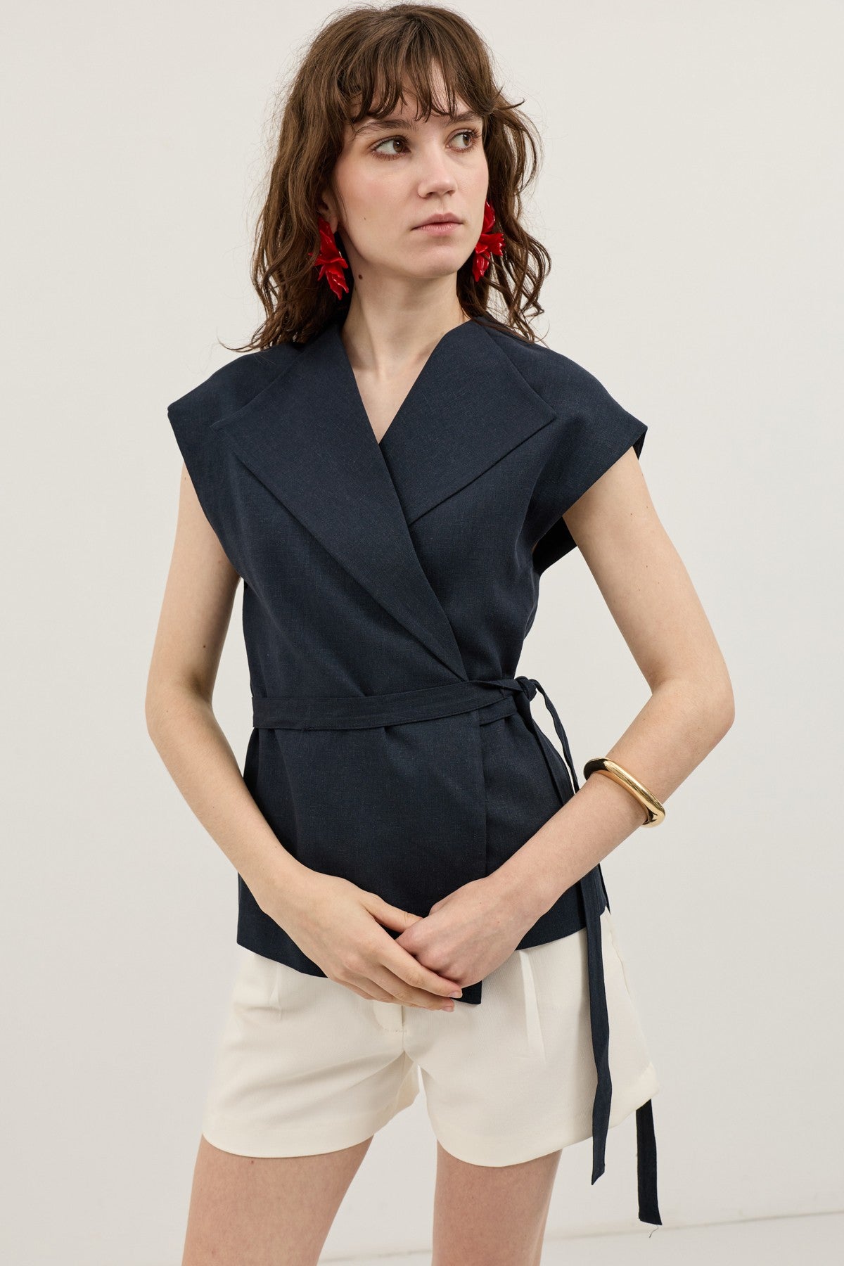 Antioch Women's Vest with Lace Trim and a Linen Blend