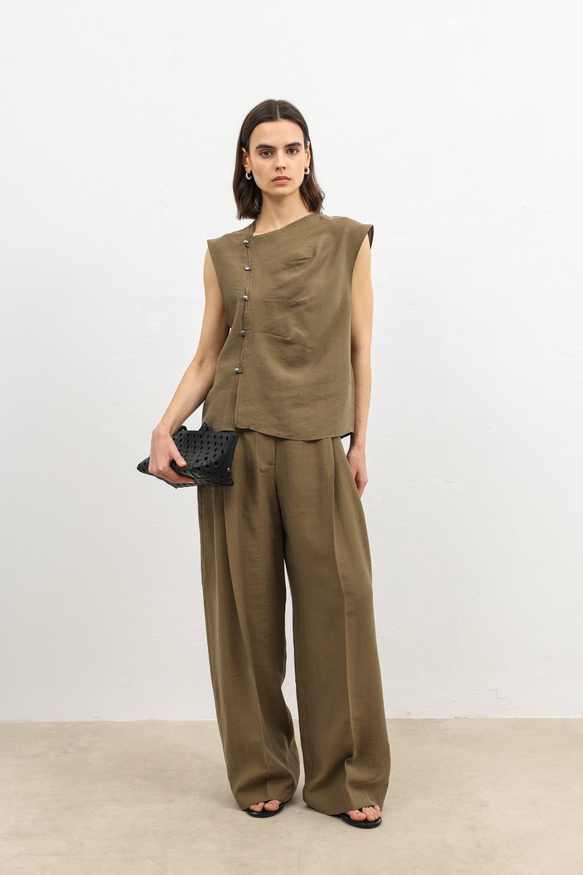 Antioch Women's Button-Down Top with Lyocell Blend