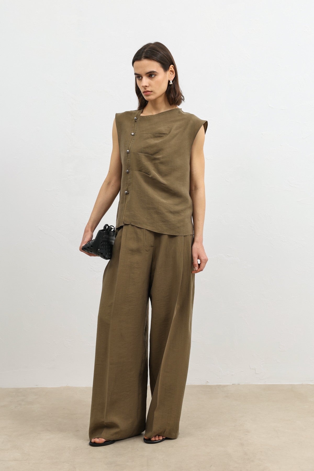 Antioch Women's Button-Down Top with Lyocell Blend