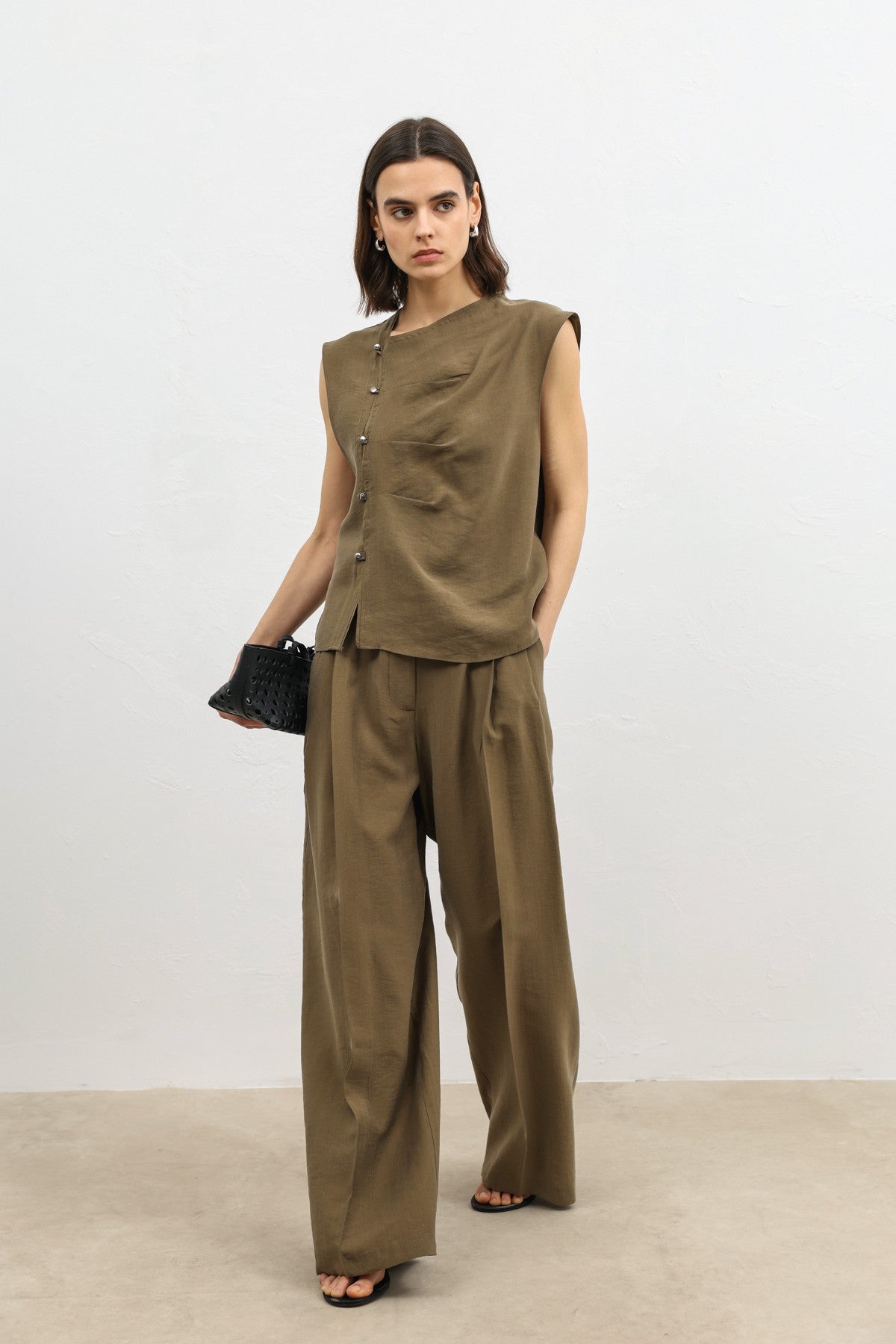 Antioch Women's Button-Down Top with Lyocell Blend