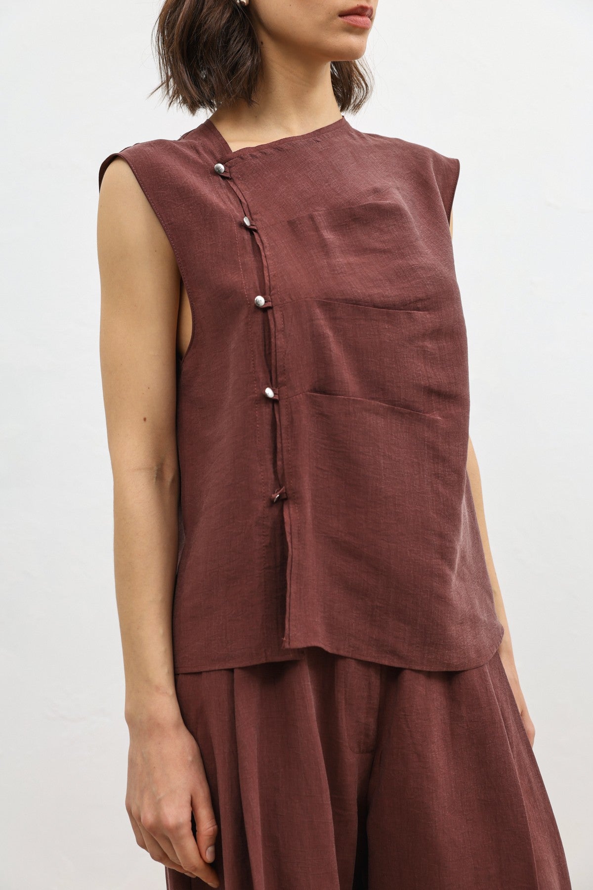 Antioch Women's Button-Down Top with Lyocell Blend