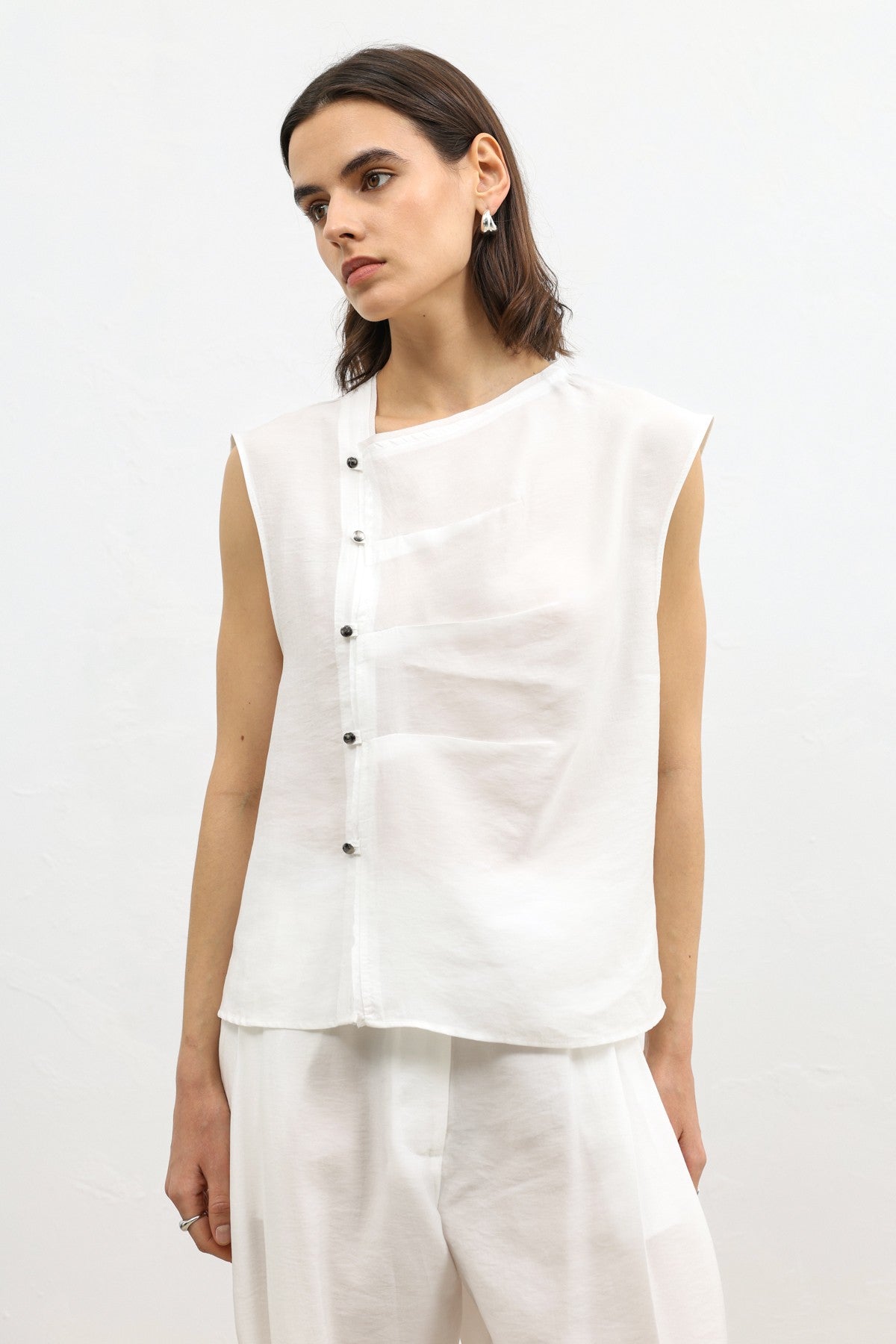 Antioch Women's Button-Down Top with Lyocell Blend