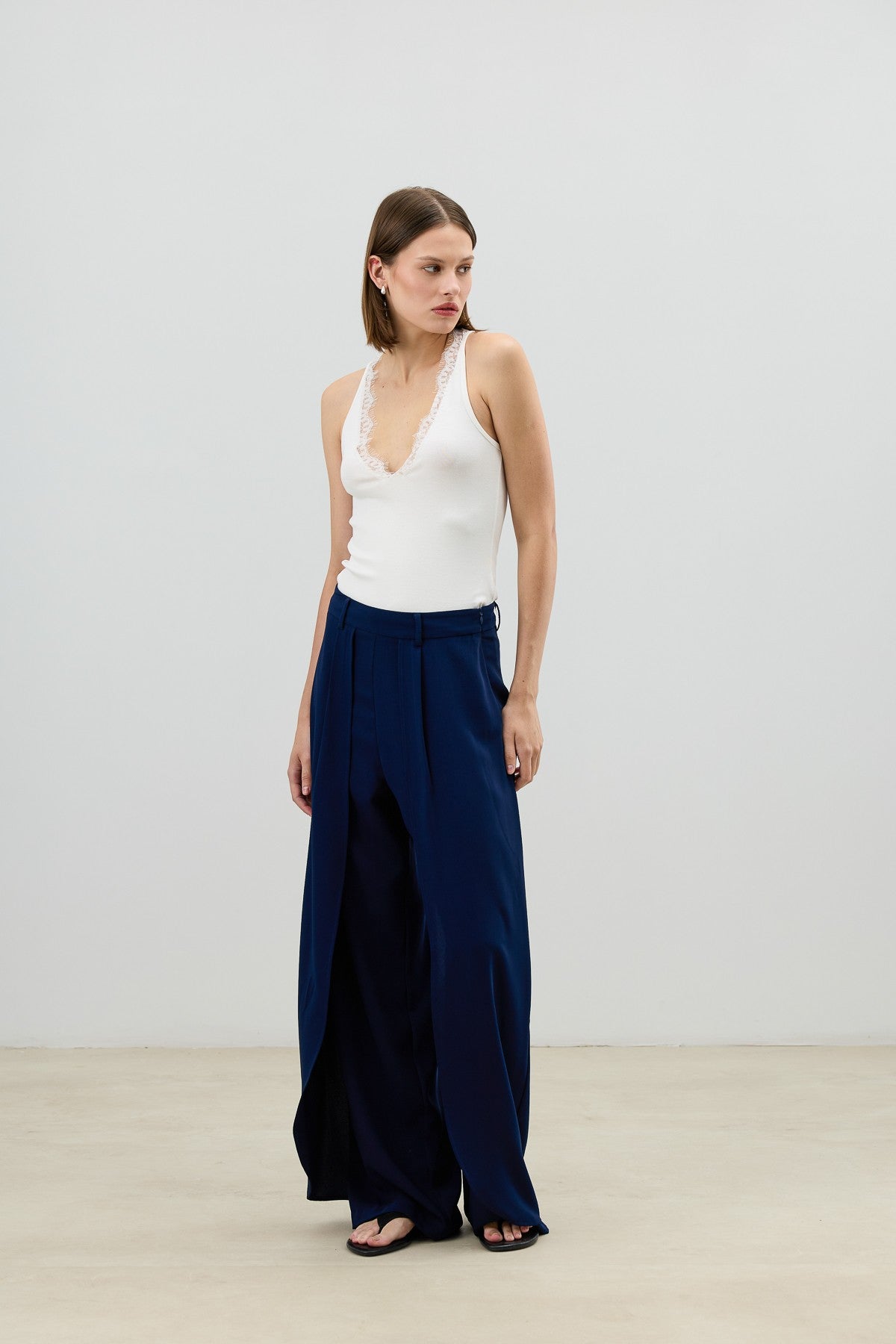 Women's Top with Lace Details on the Collar from Antioch