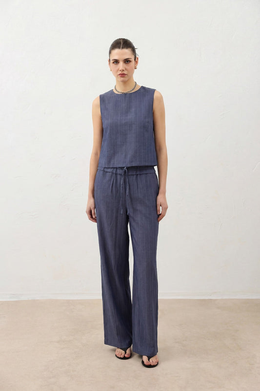 Women's Striped Suit with Linen Blend